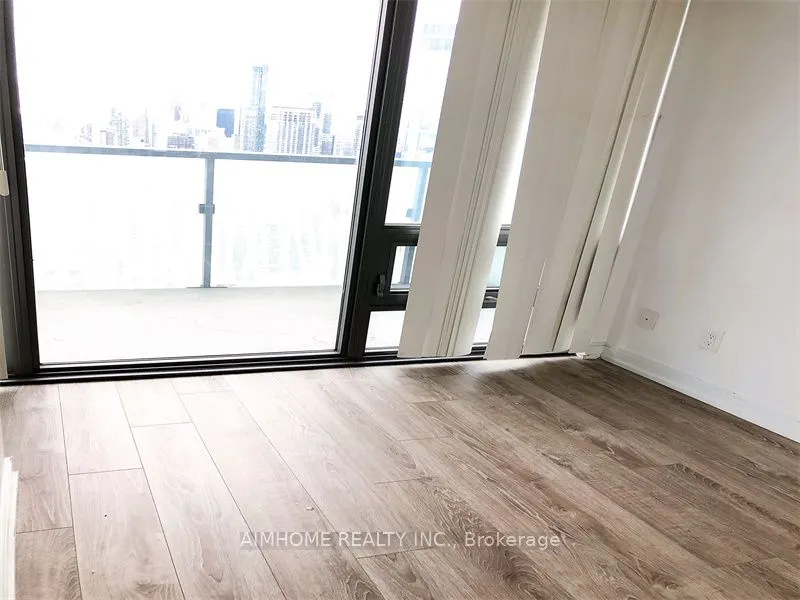 50 Charles Street E, #4304