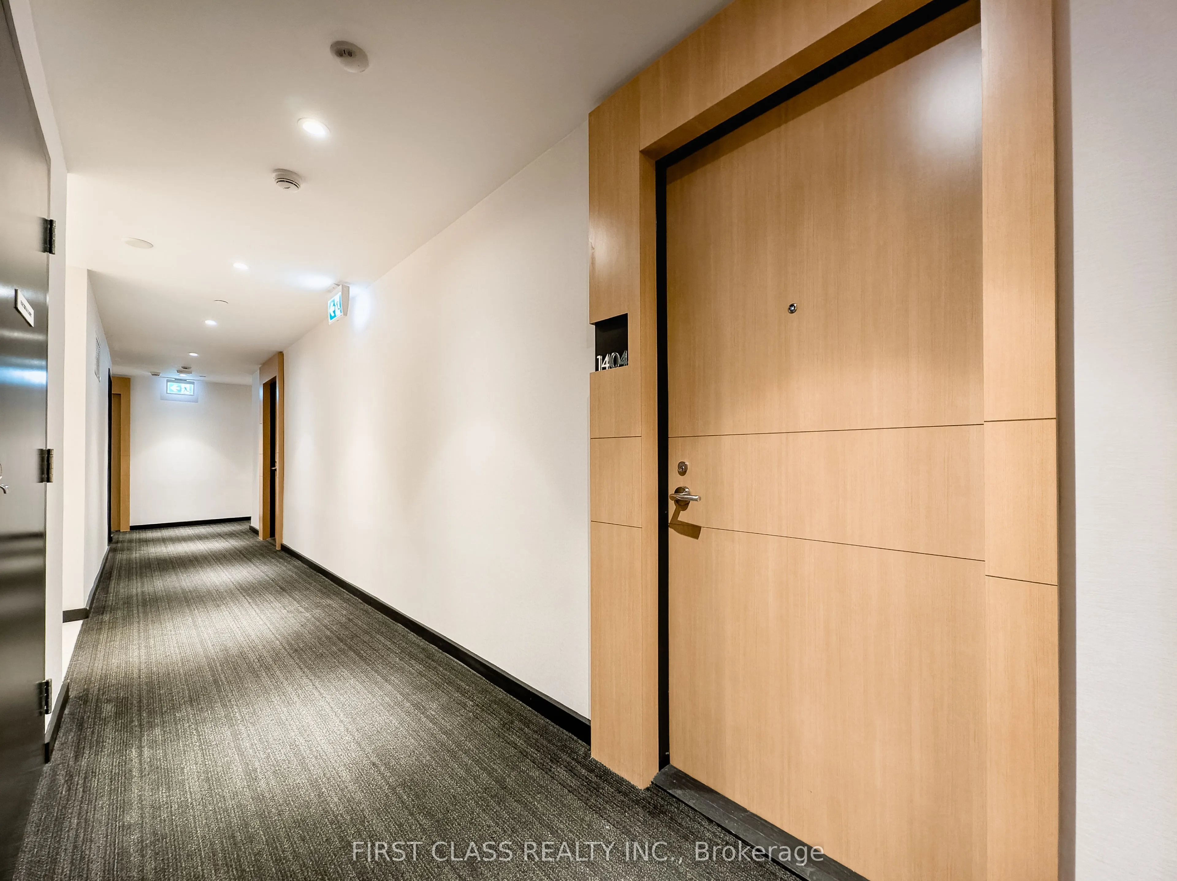 11 Wellesley Street W, #1404