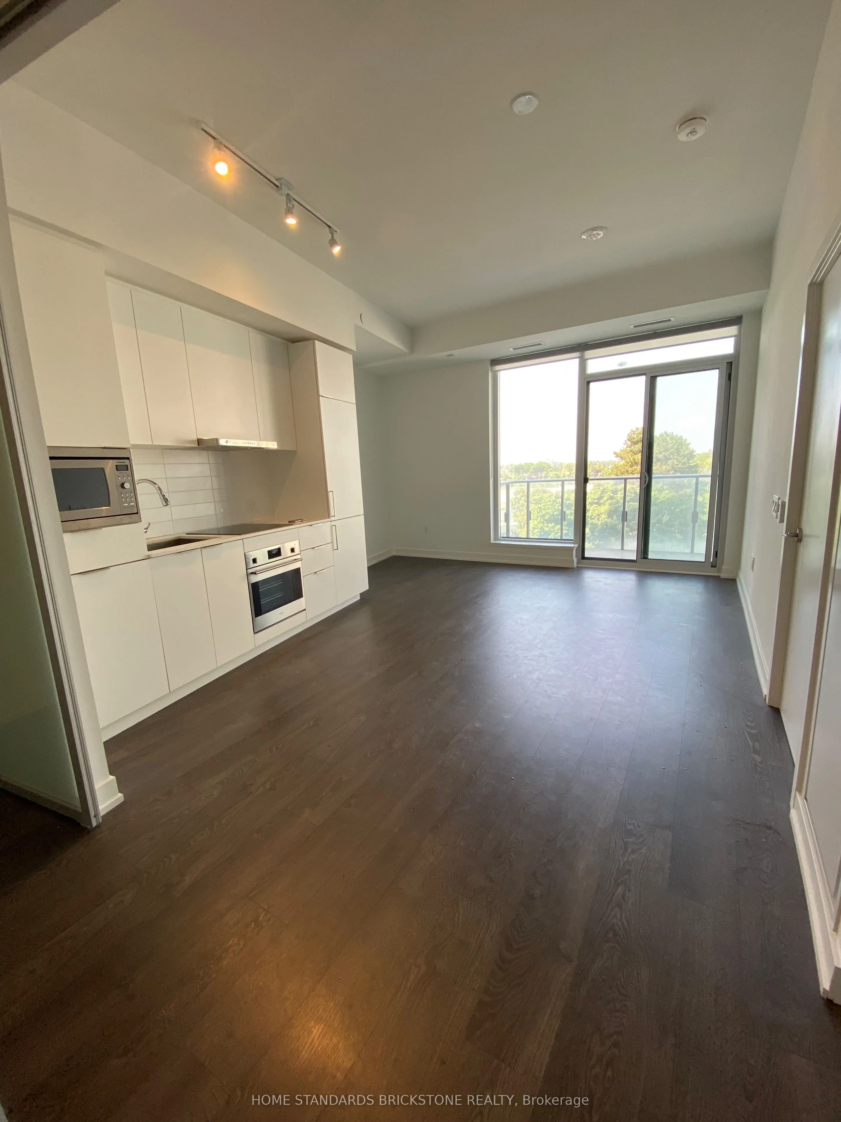 7 Golden Lion Heights, #N646