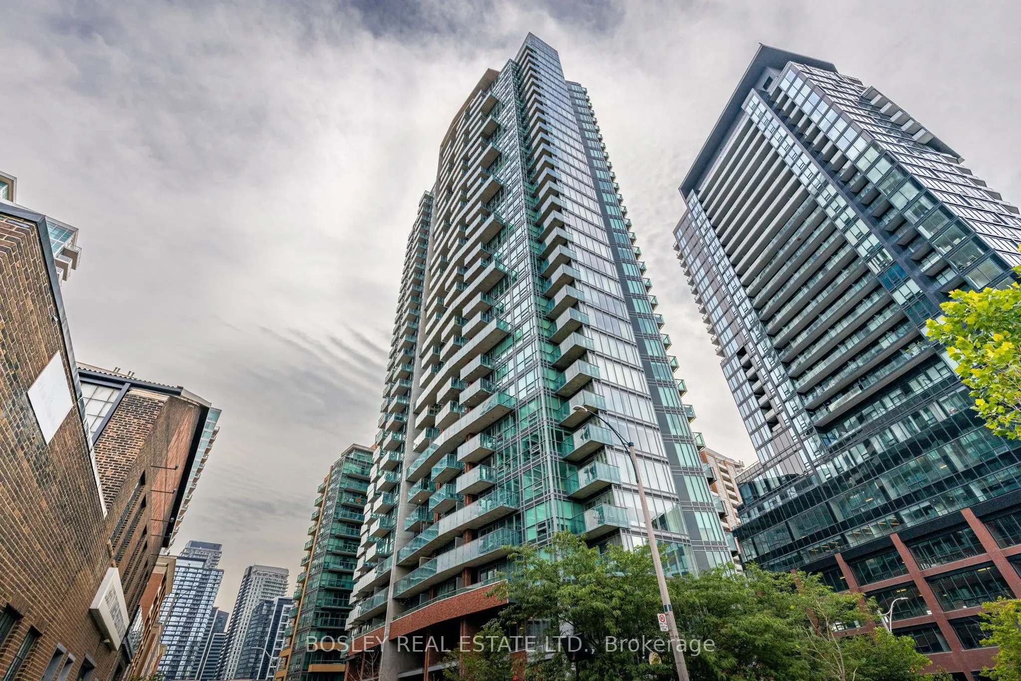 150 East Liberty Street, #1202