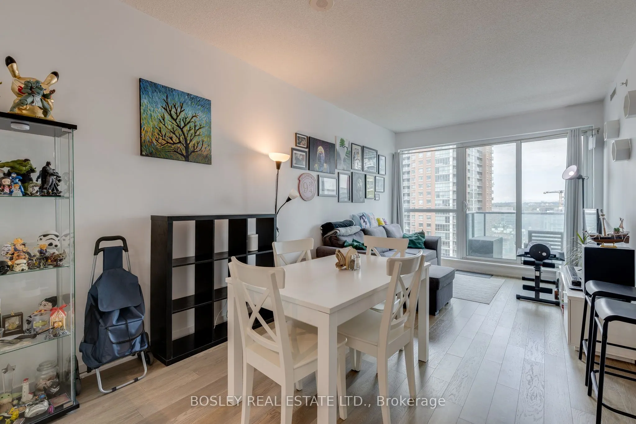 150 East Liberty Street, #1202