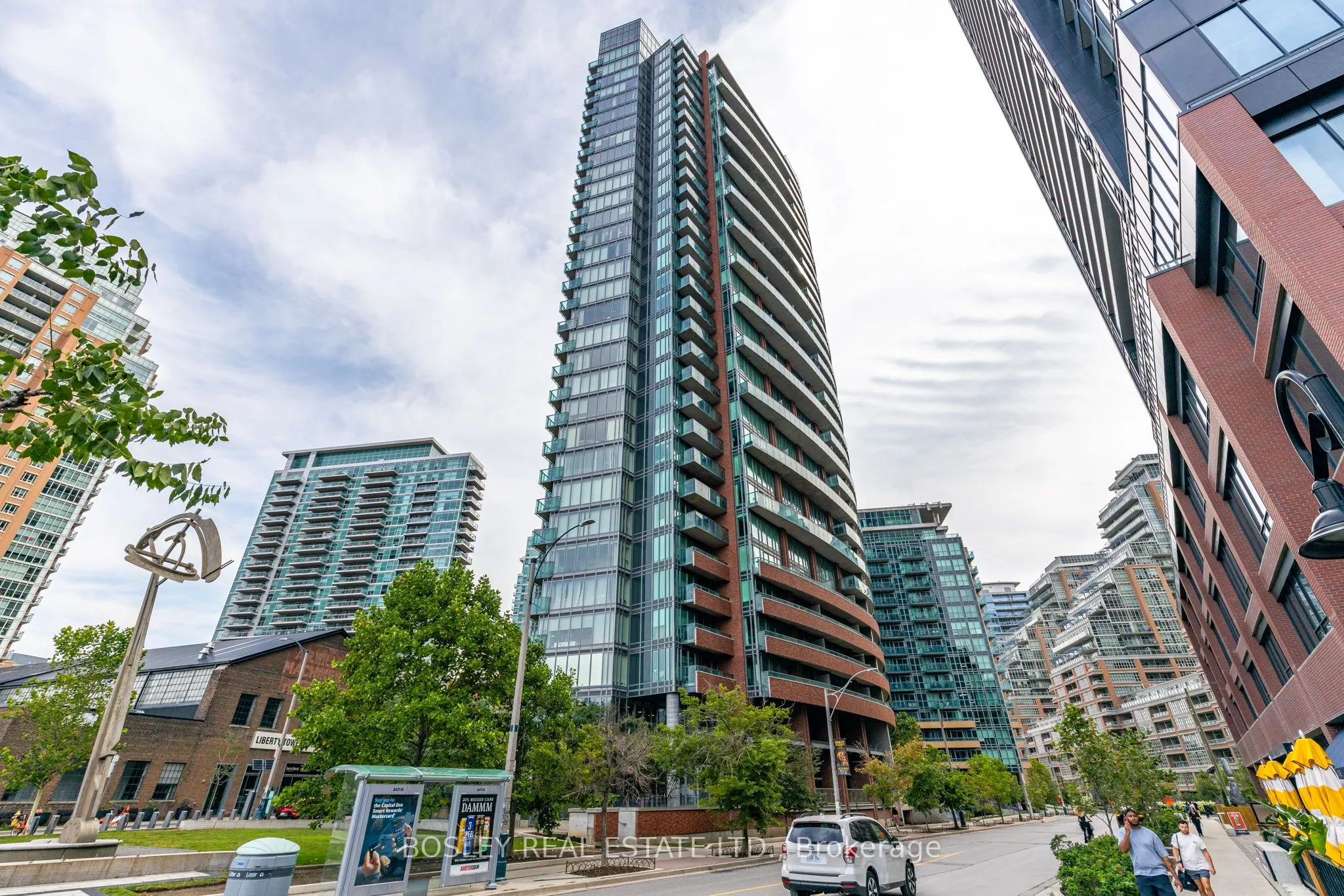150 East Liberty Street, #1202