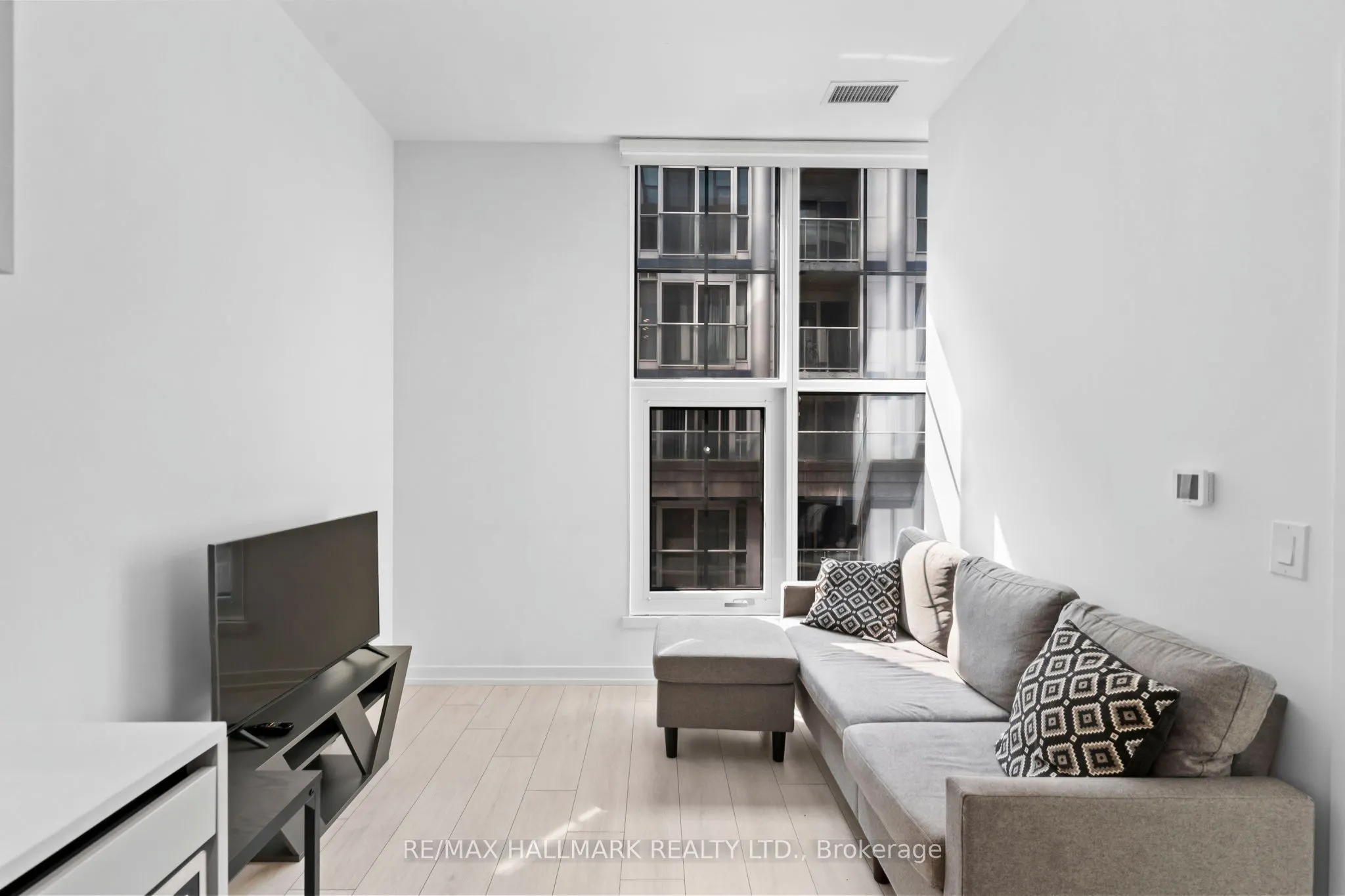 55 Mercer Street, #801