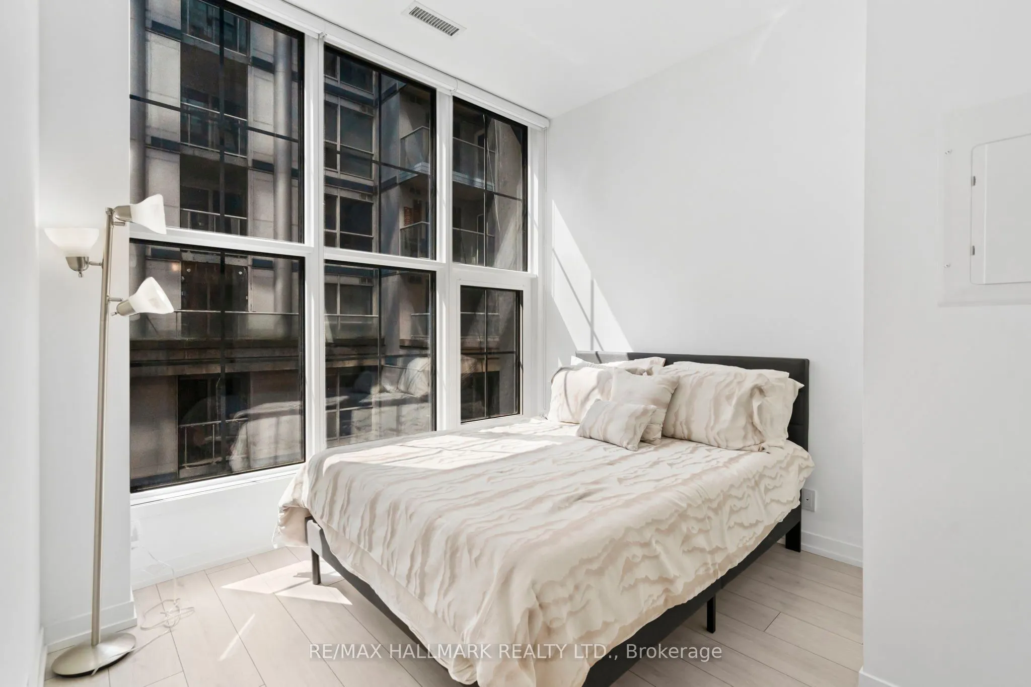 55 Mercer Street, #801