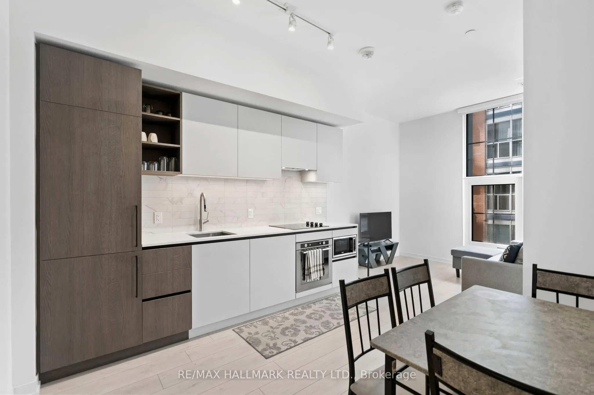 55 Mercer Street, #801