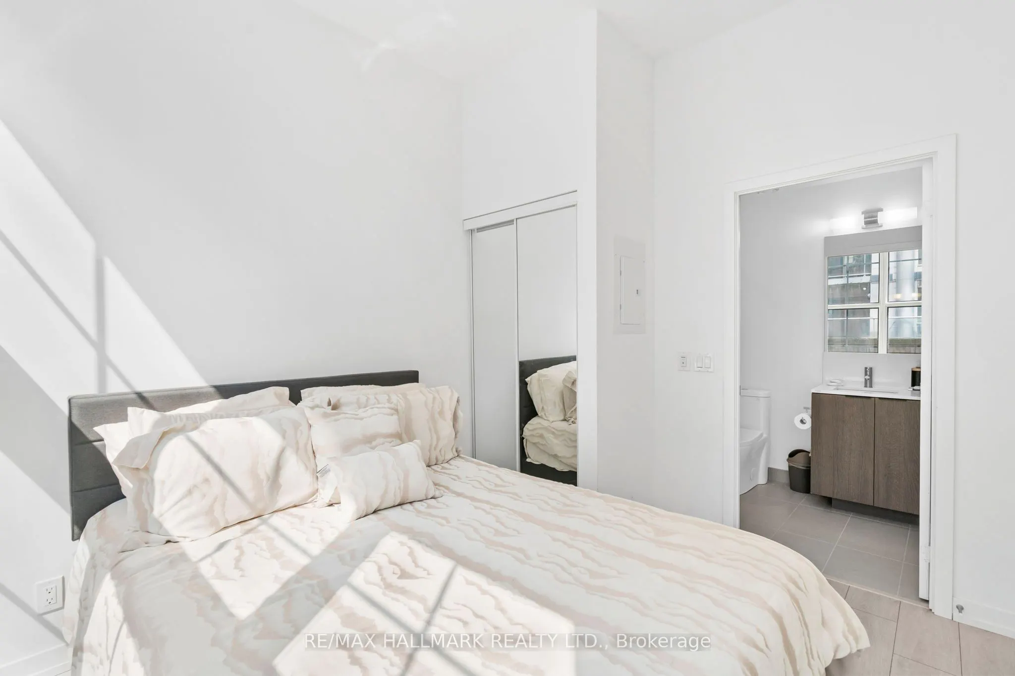 55 Mercer Street, #801