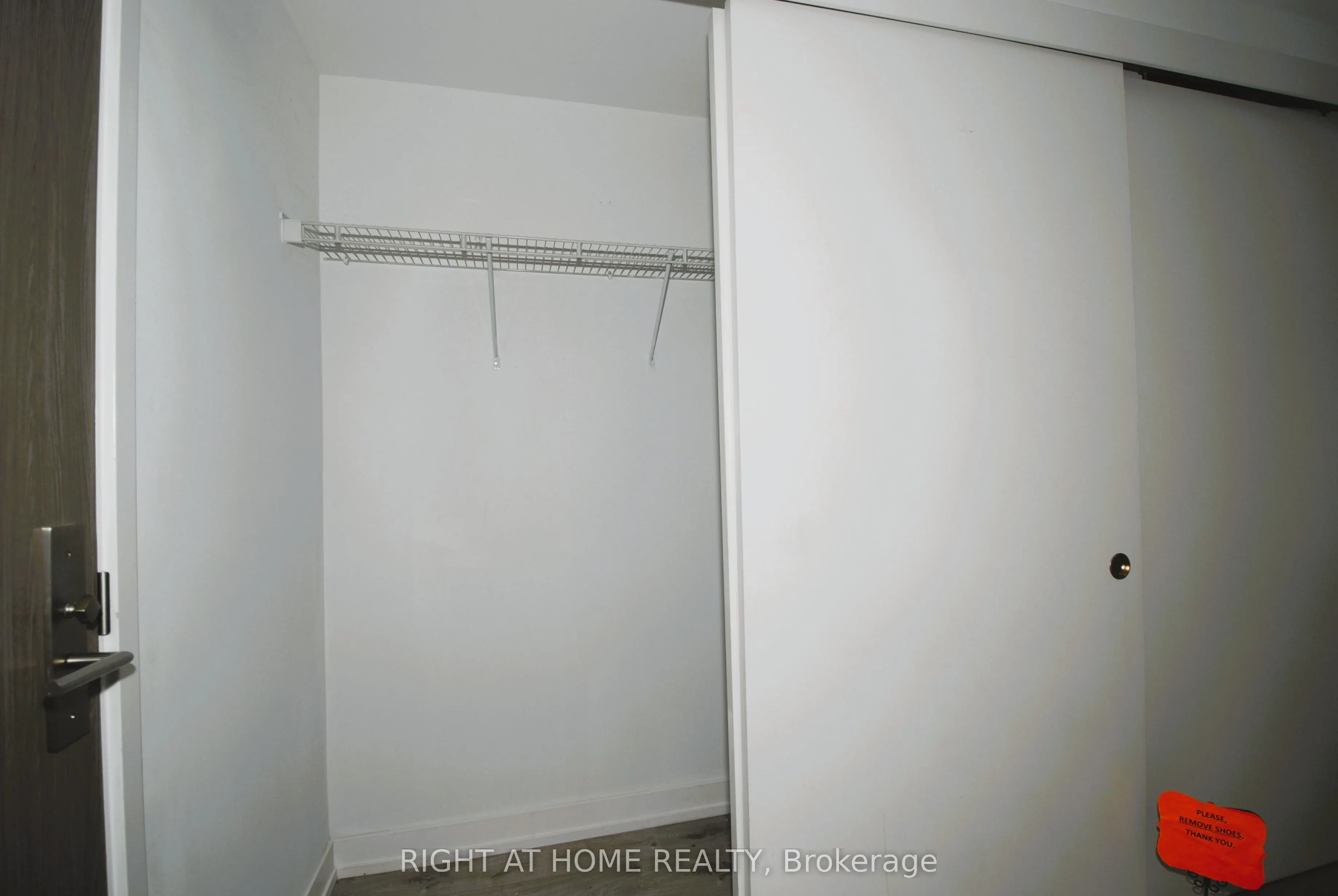 161 Roehampton Avenue, #733