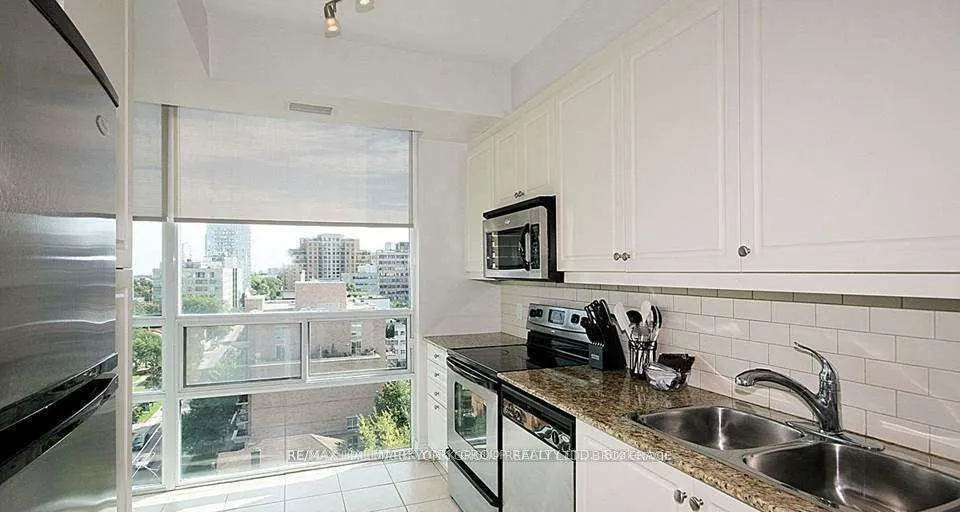 88 Broadway Avenue, #1003
