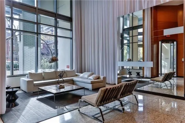 88 Broadway Avenue, #1003