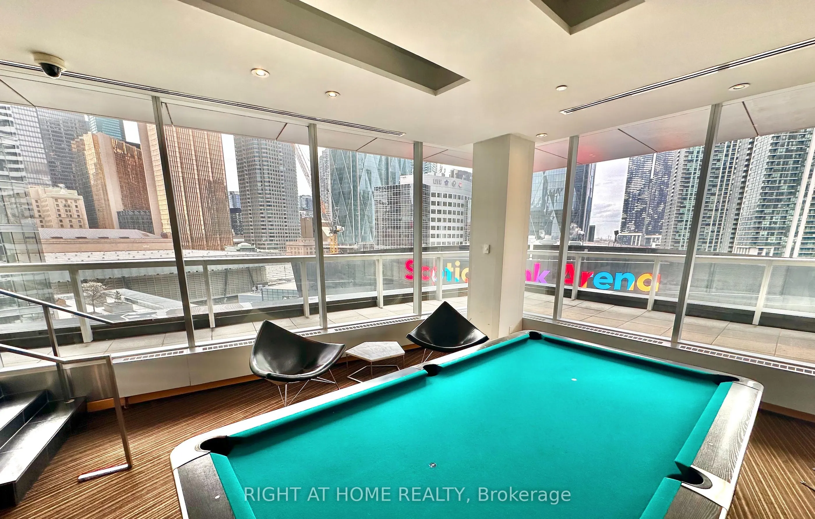 65 Bremner Boulevard, #5104