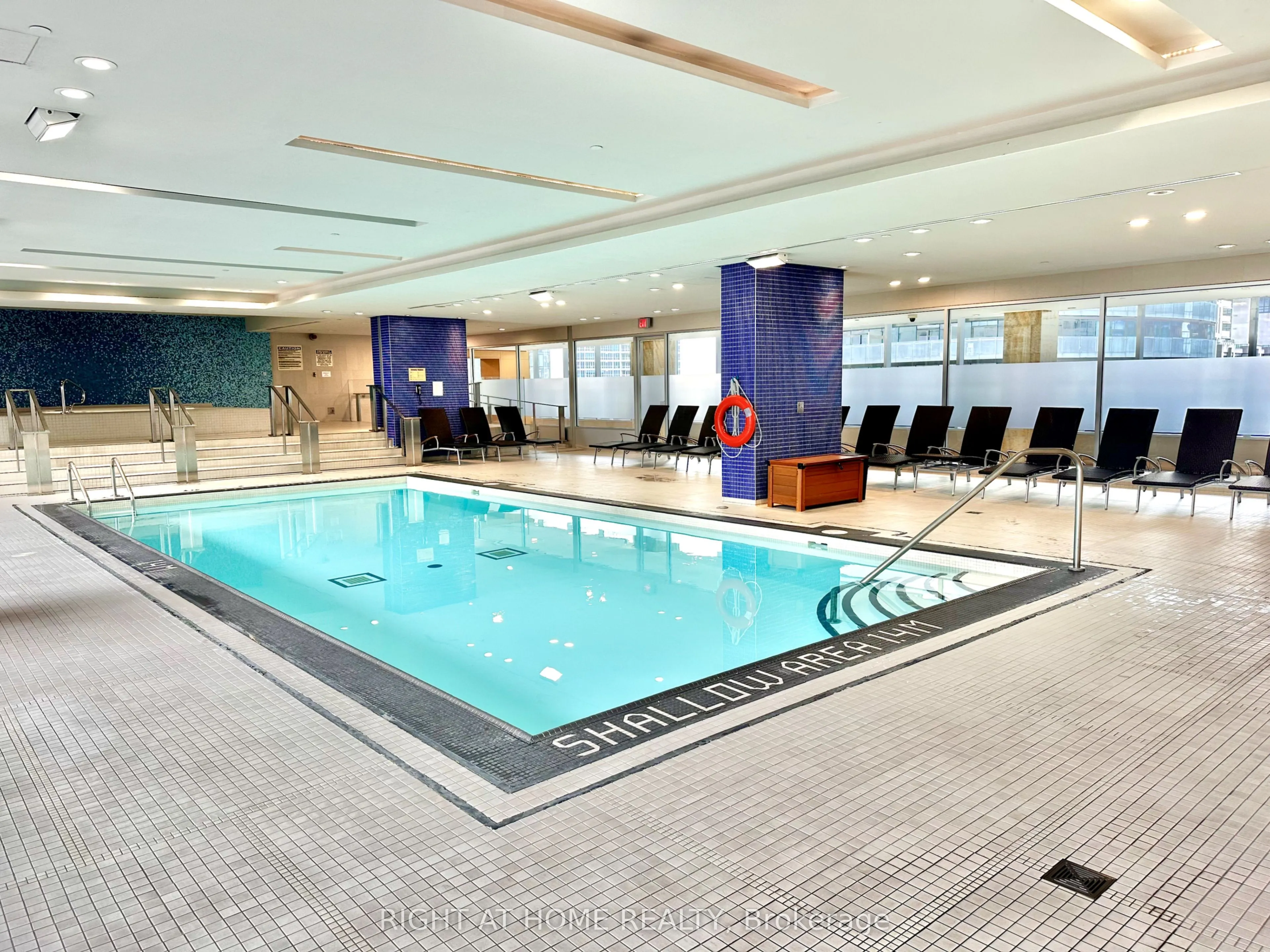 65 Bremner Boulevard, #5104