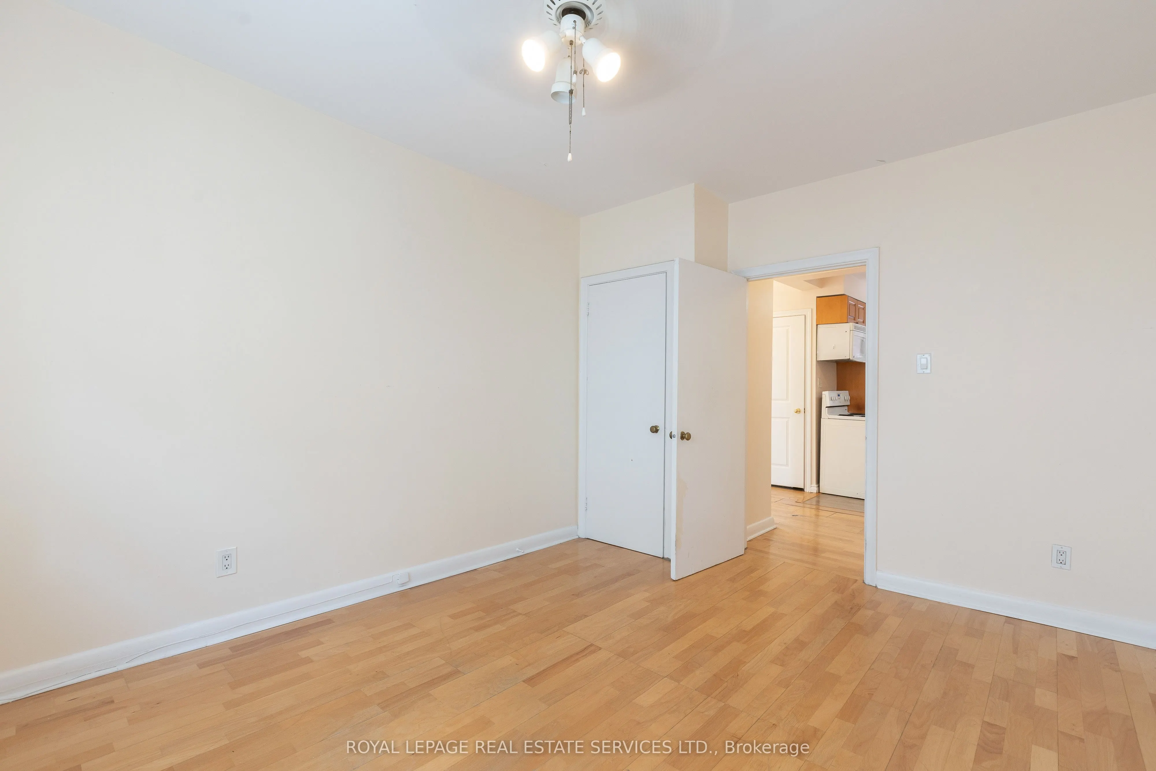 50 Glenrose Avenue, #3