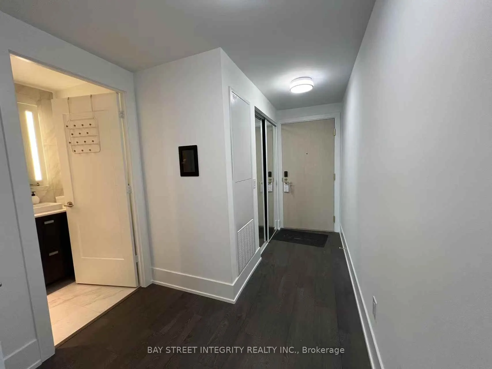480 FRONT Street W, #1604
