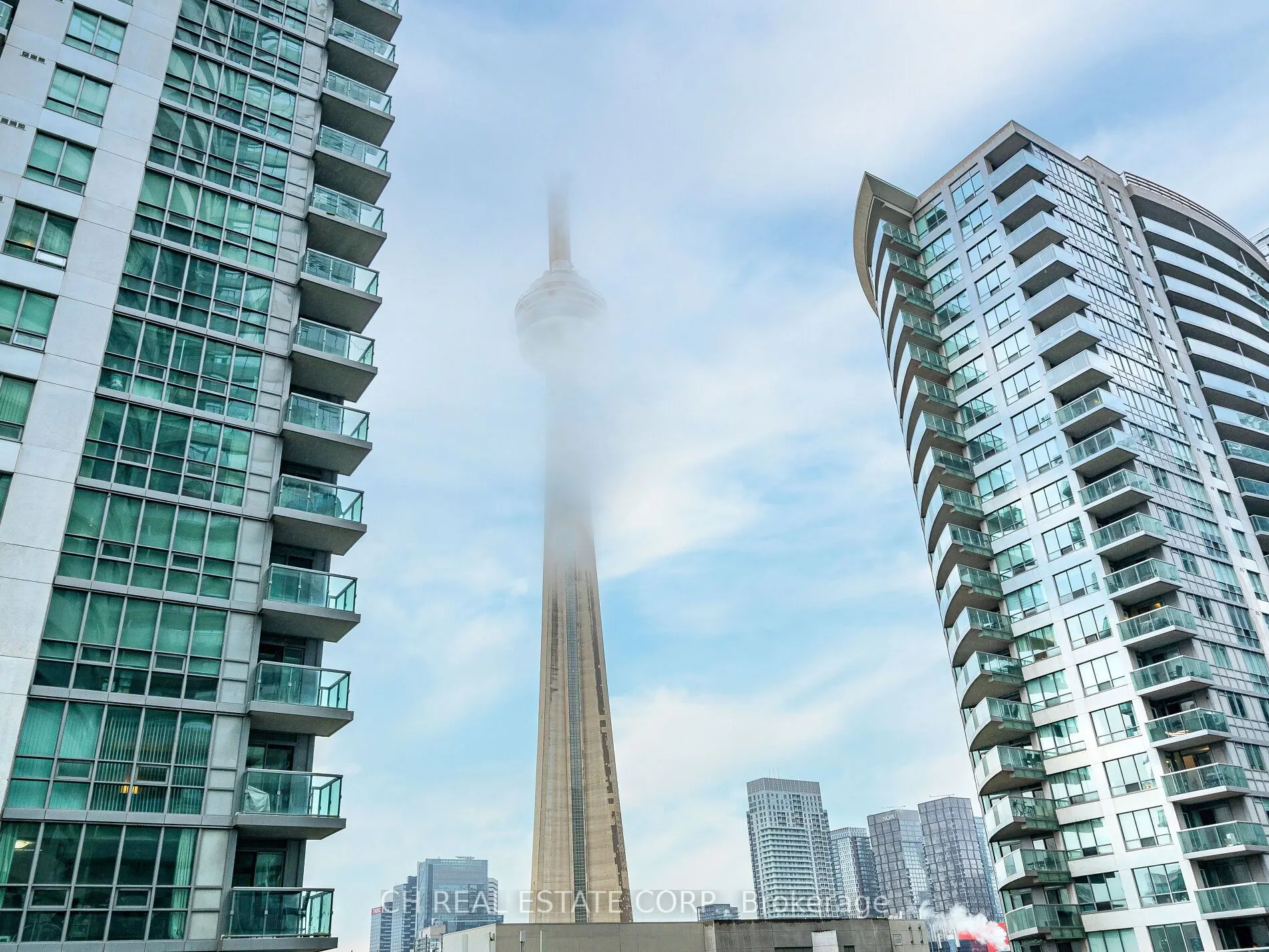 12 York Street N, #1307