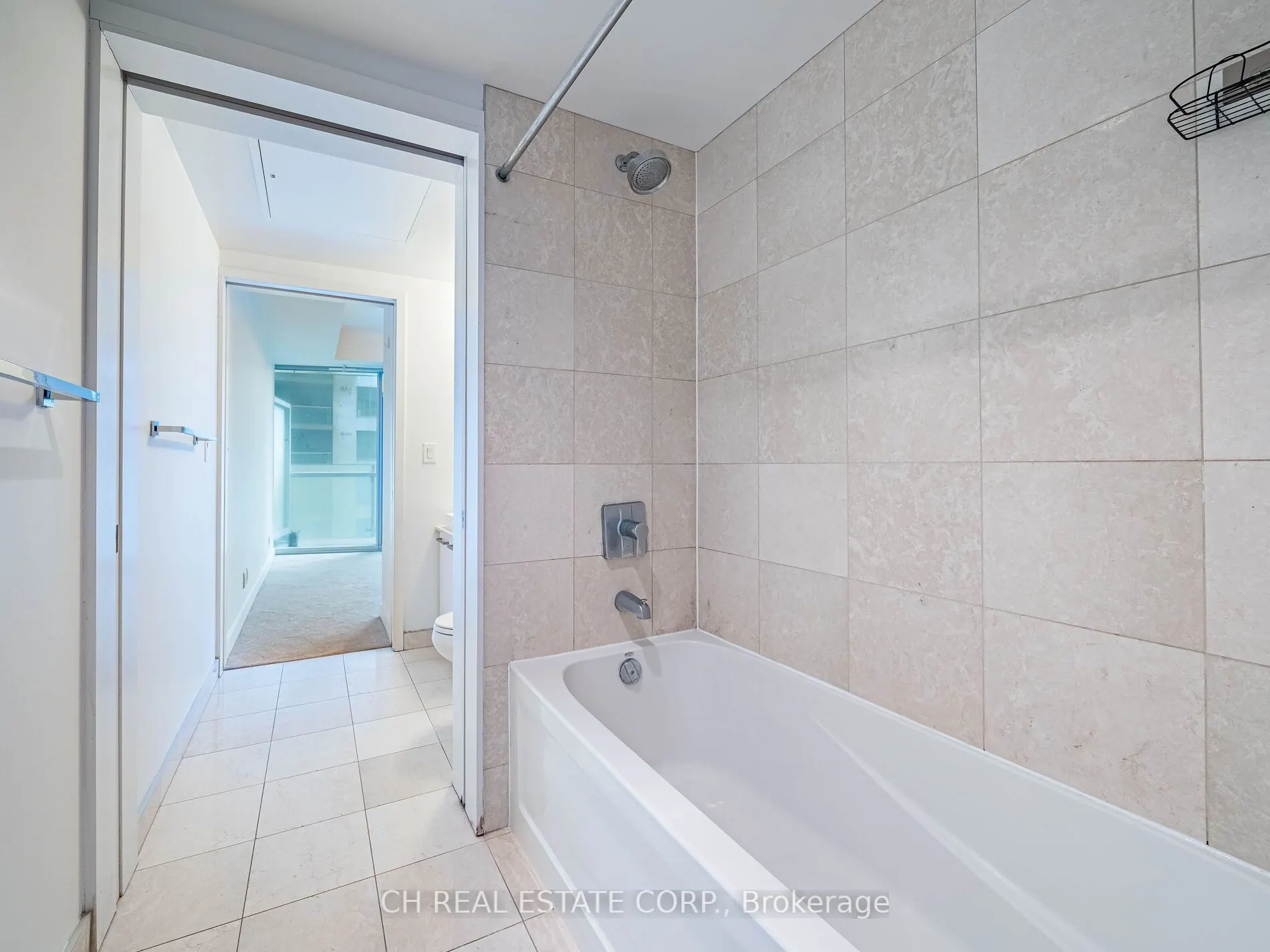 12 York Street N, #1307