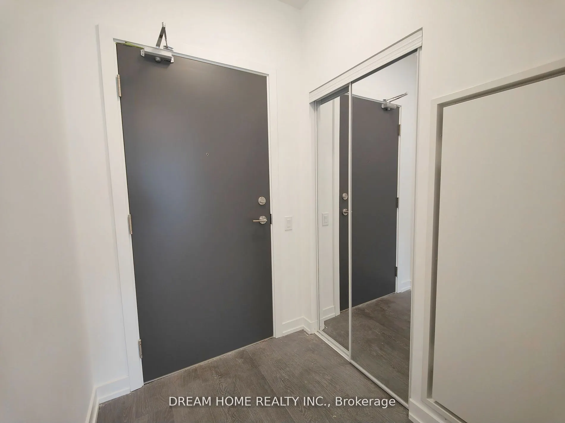 7 GOLDEN LION Heights, #N1006