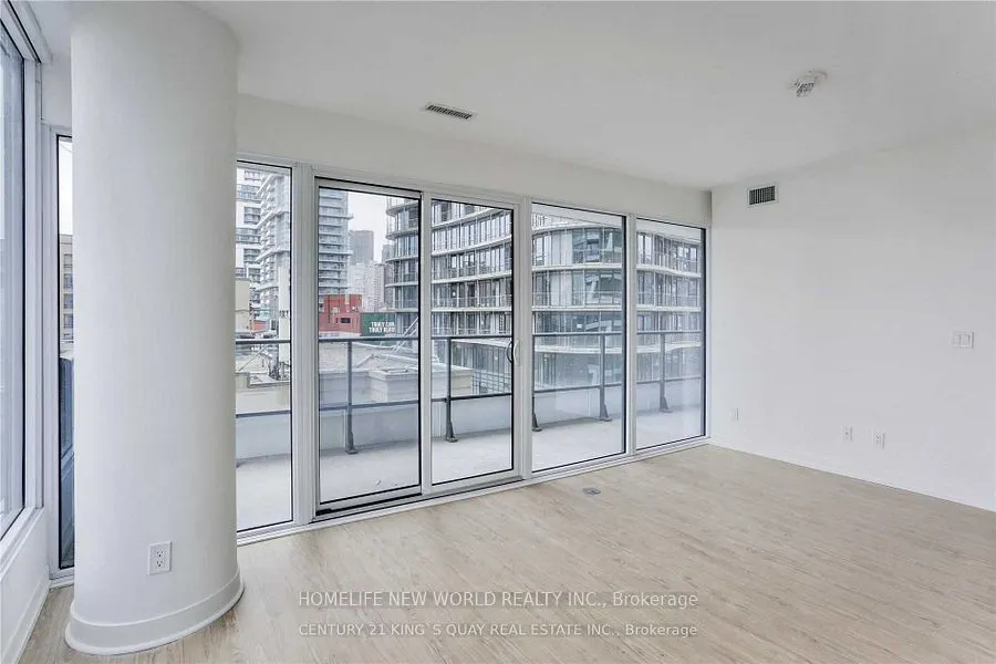 85 Wood Street, #1216