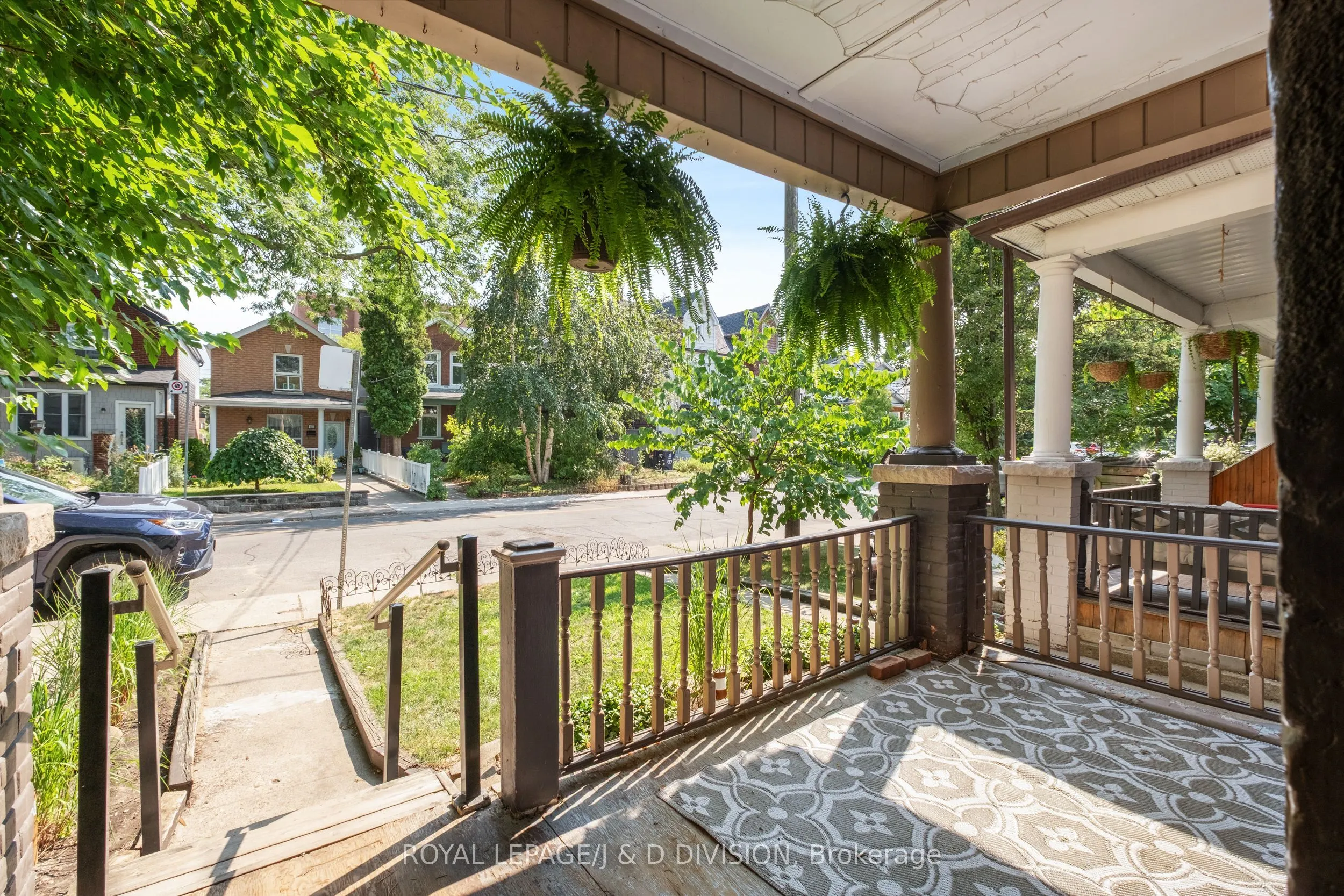 136 Lindsey Avenue