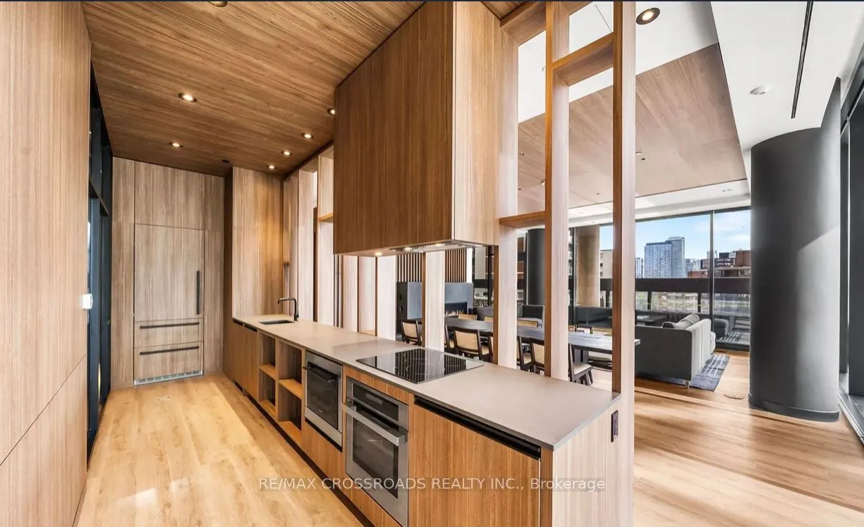 55 Charles Street E, #5106
