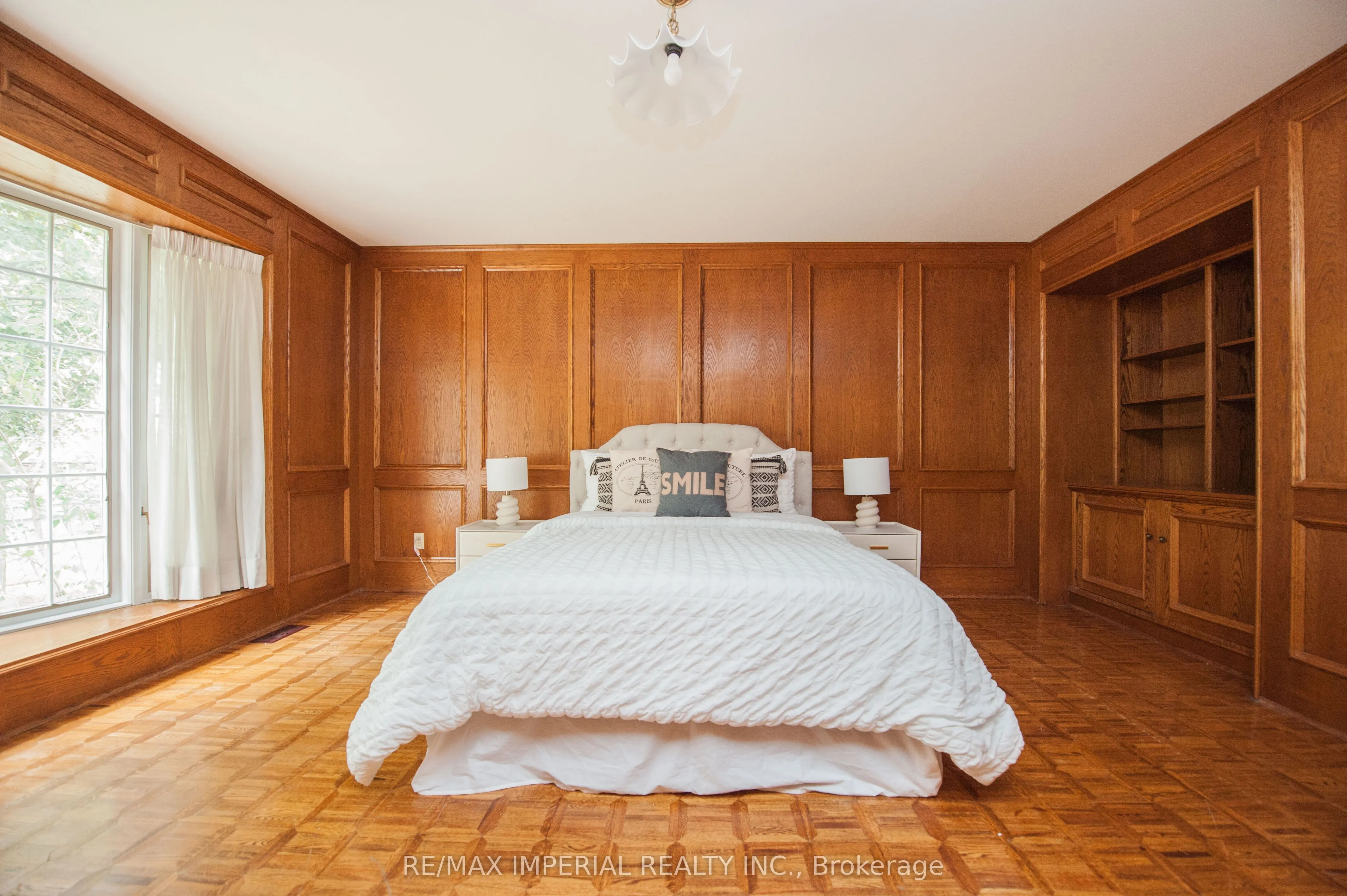 11 Riderwood Drive E