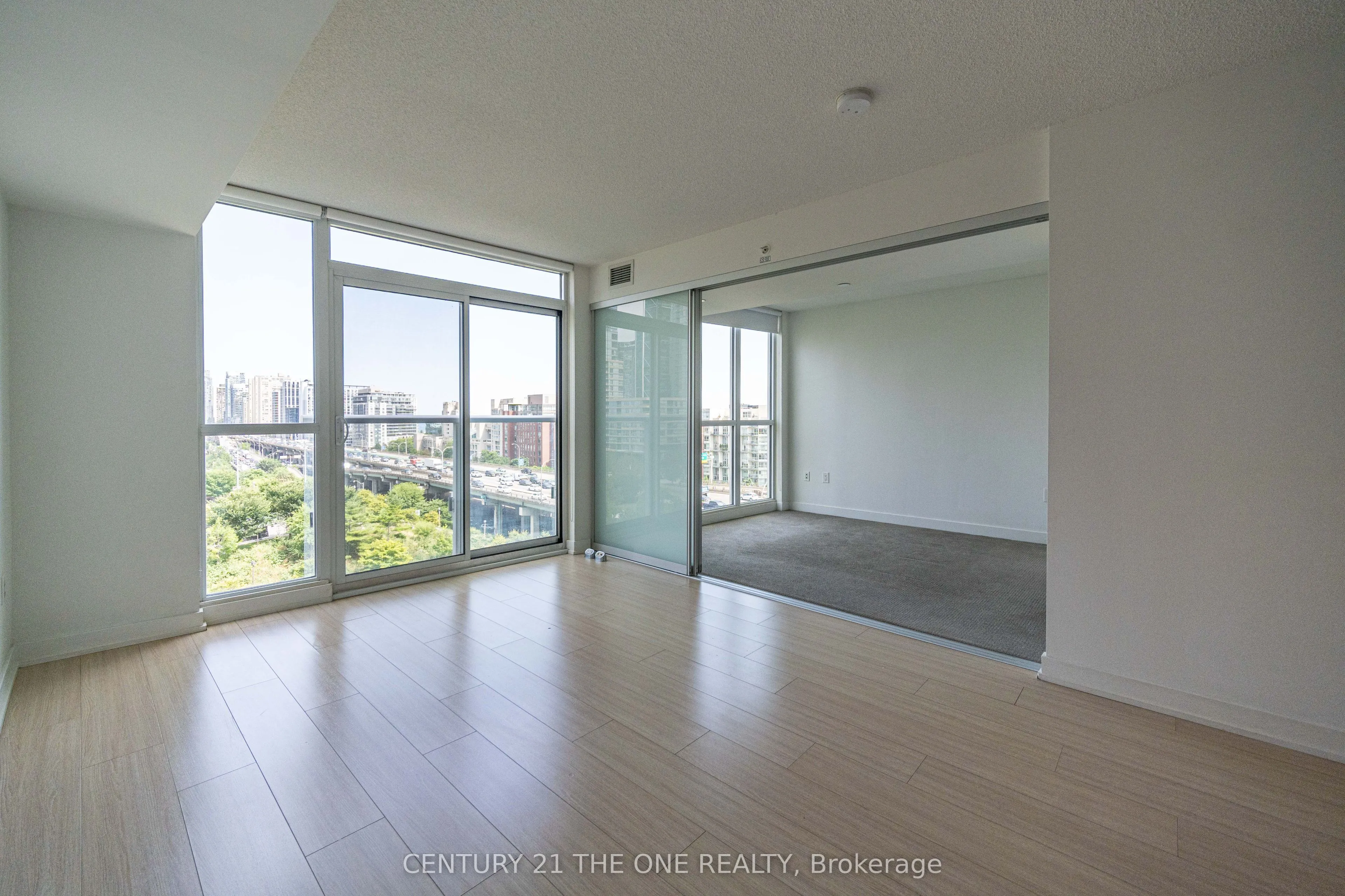 75 Queens Wharf Road, #1003