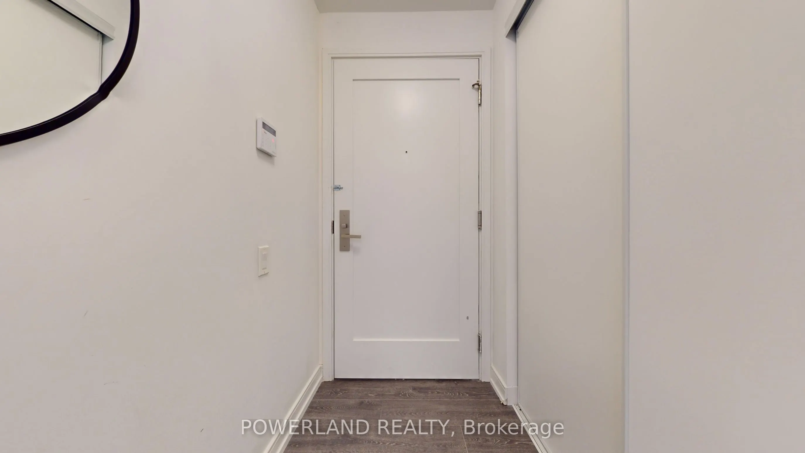 28 Wellesley Street E, #2304