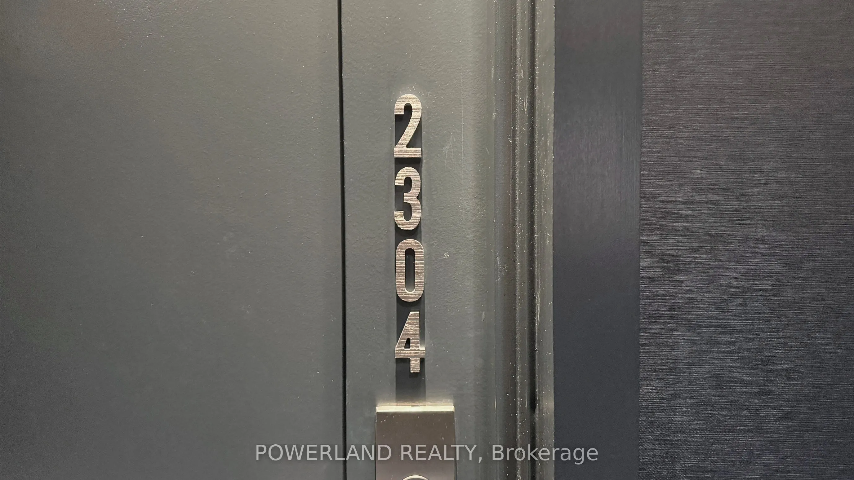 28 Wellesley Street E, #2304