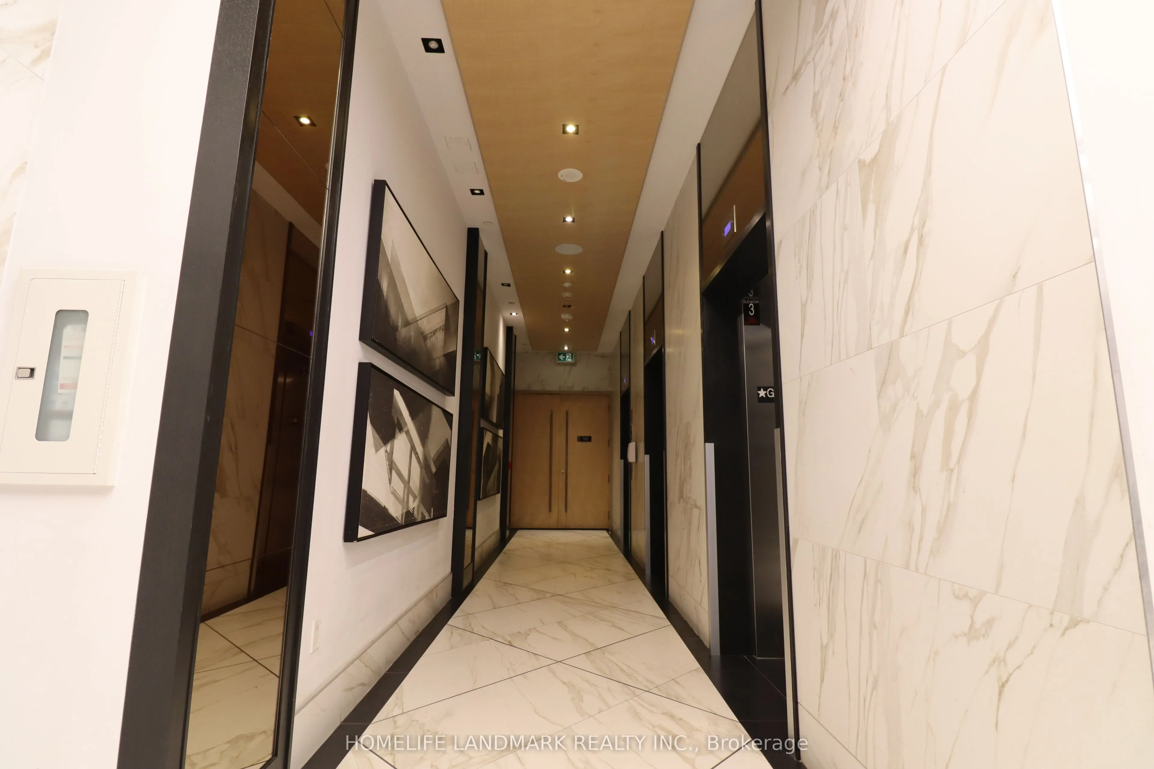 89 Mcgill Street, #2812