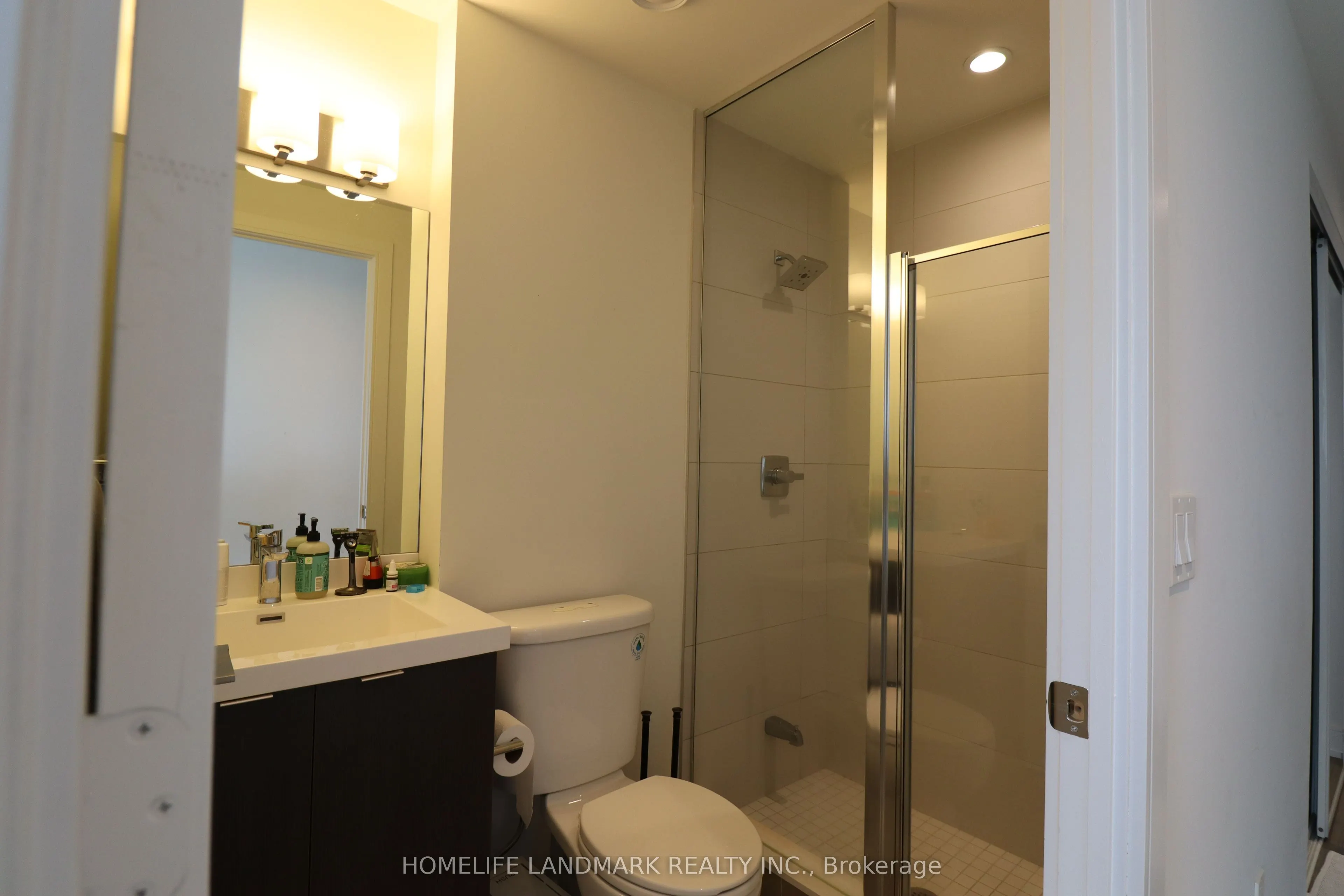 89 Mcgill Street, #2812