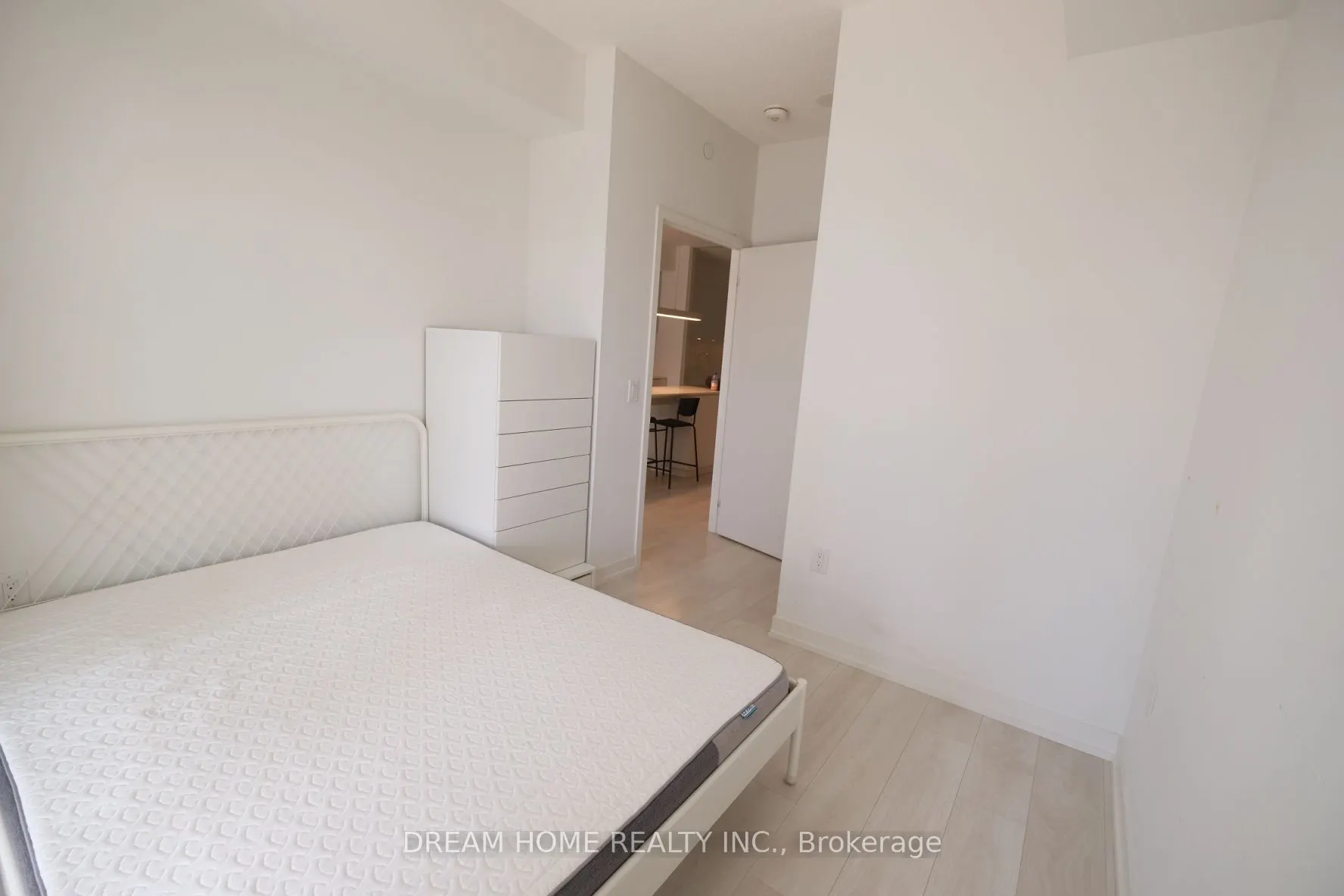 15 Lower Jarvis Street, #808