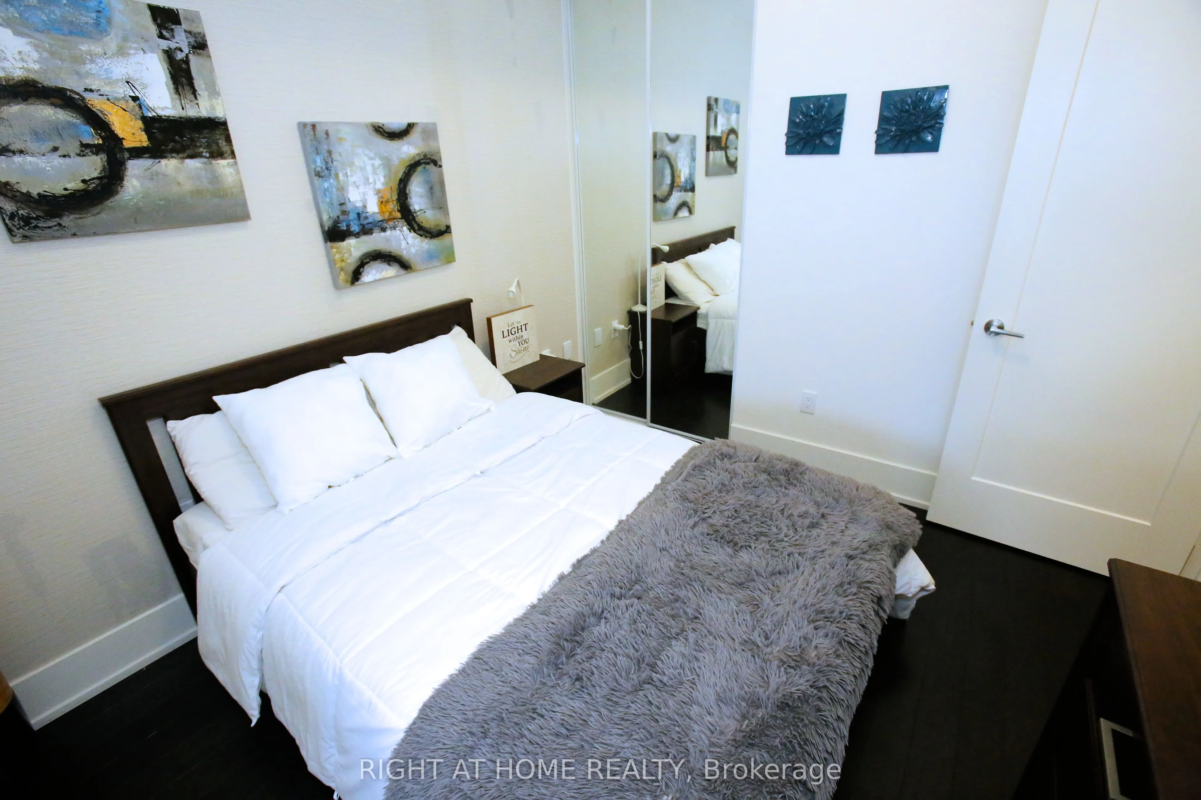 330 Richmond Street W, #210
