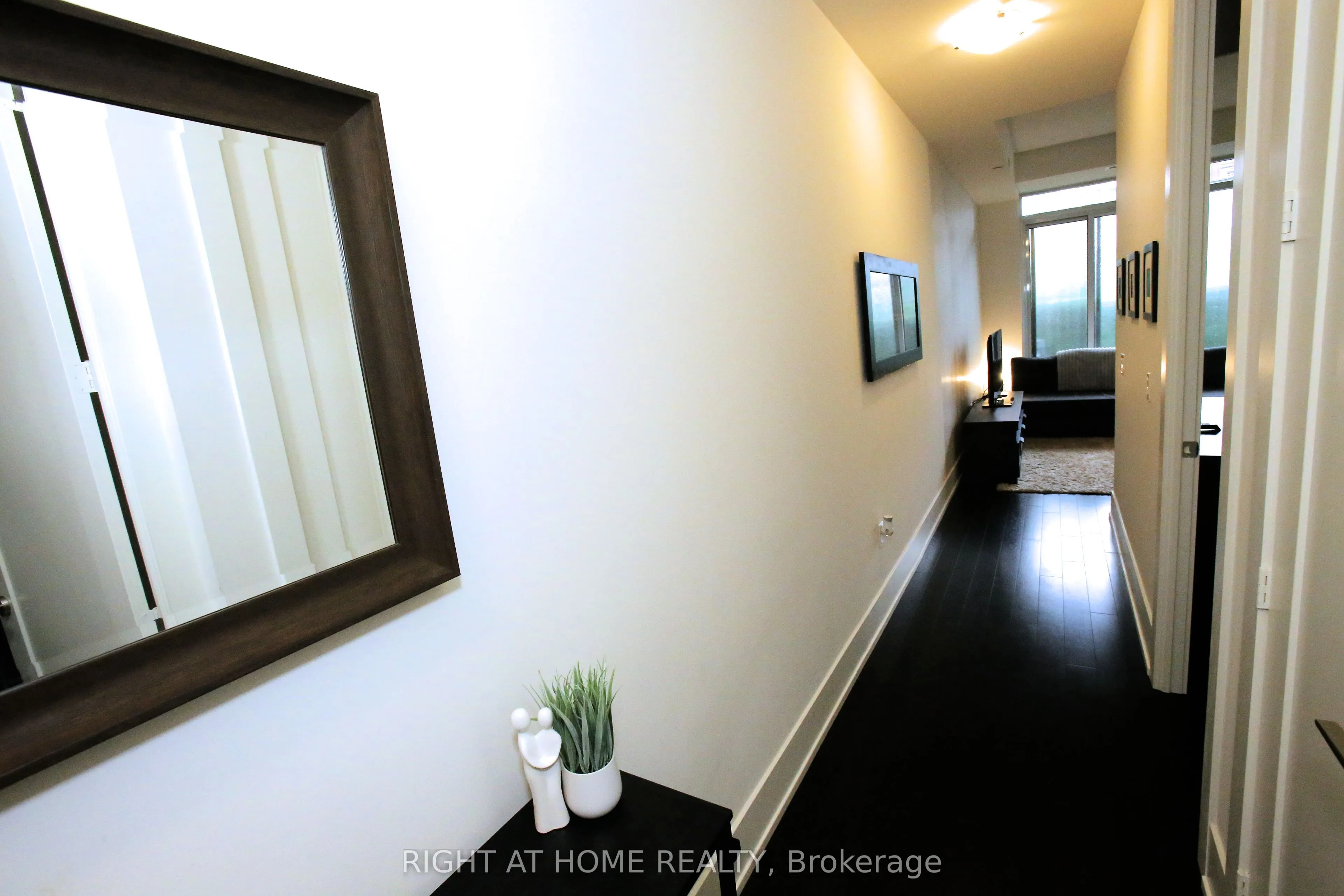330 Richmond Street W, #210