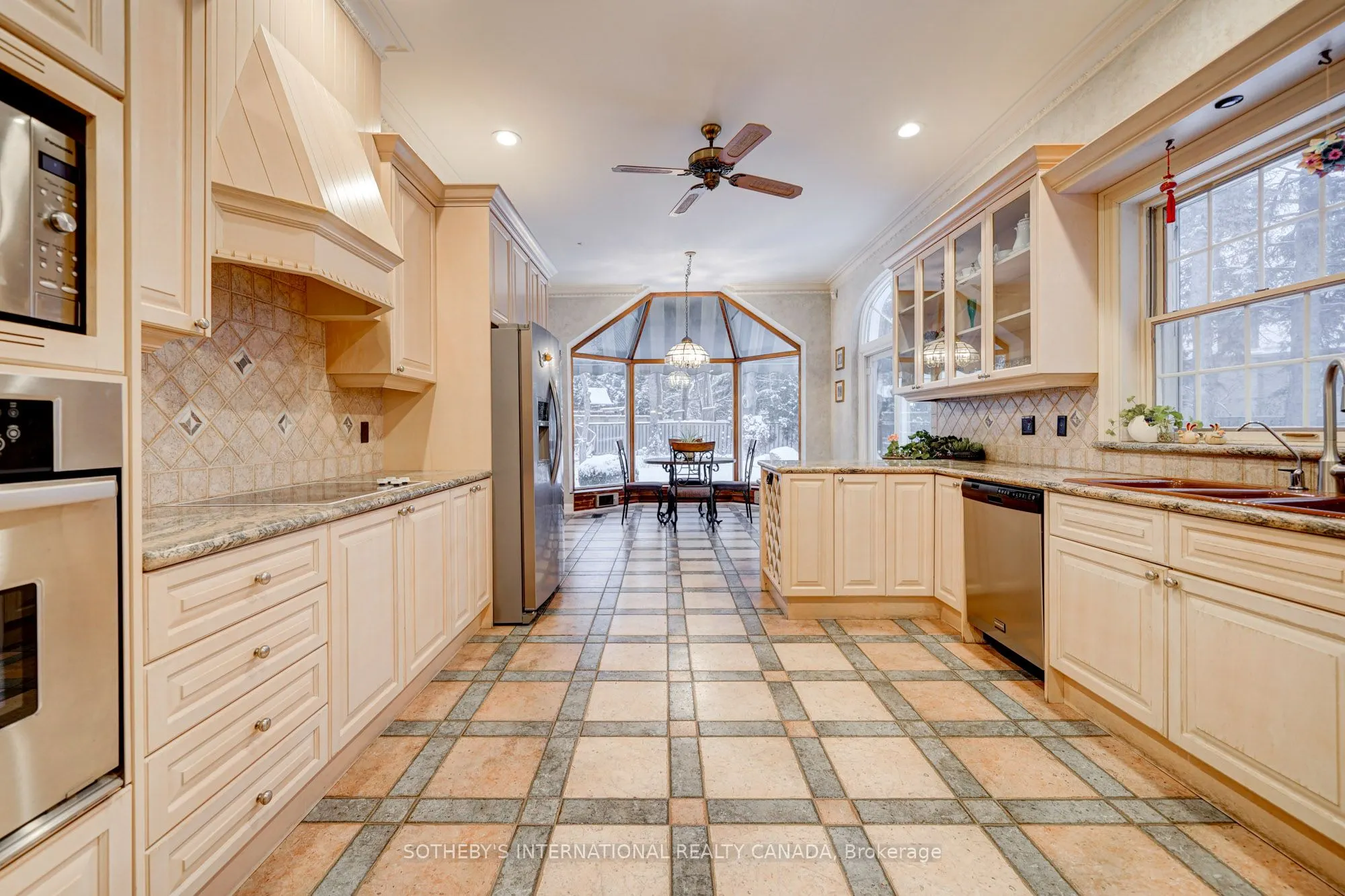 27 Junewood Crescent