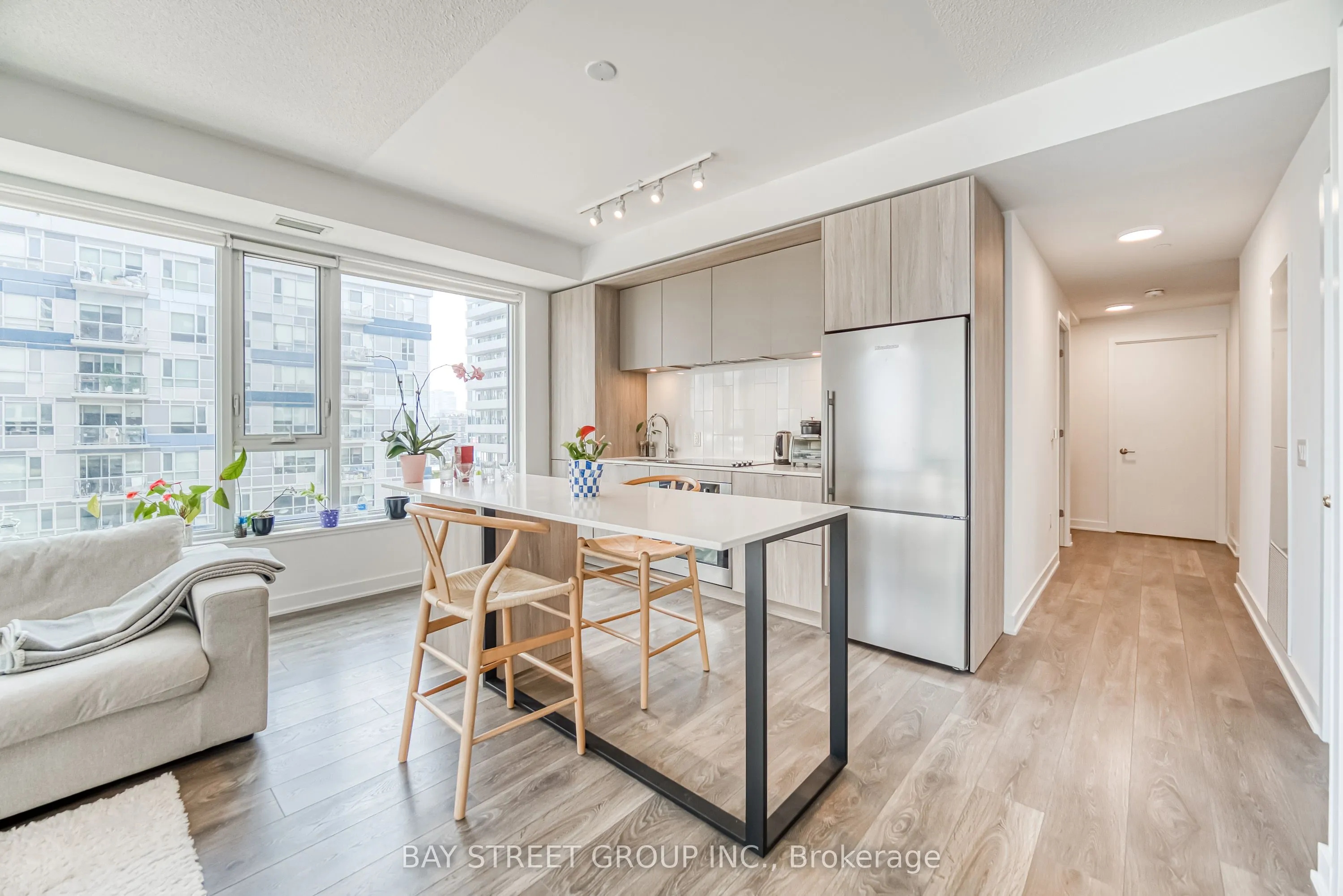 35 Tubman Street, #513
