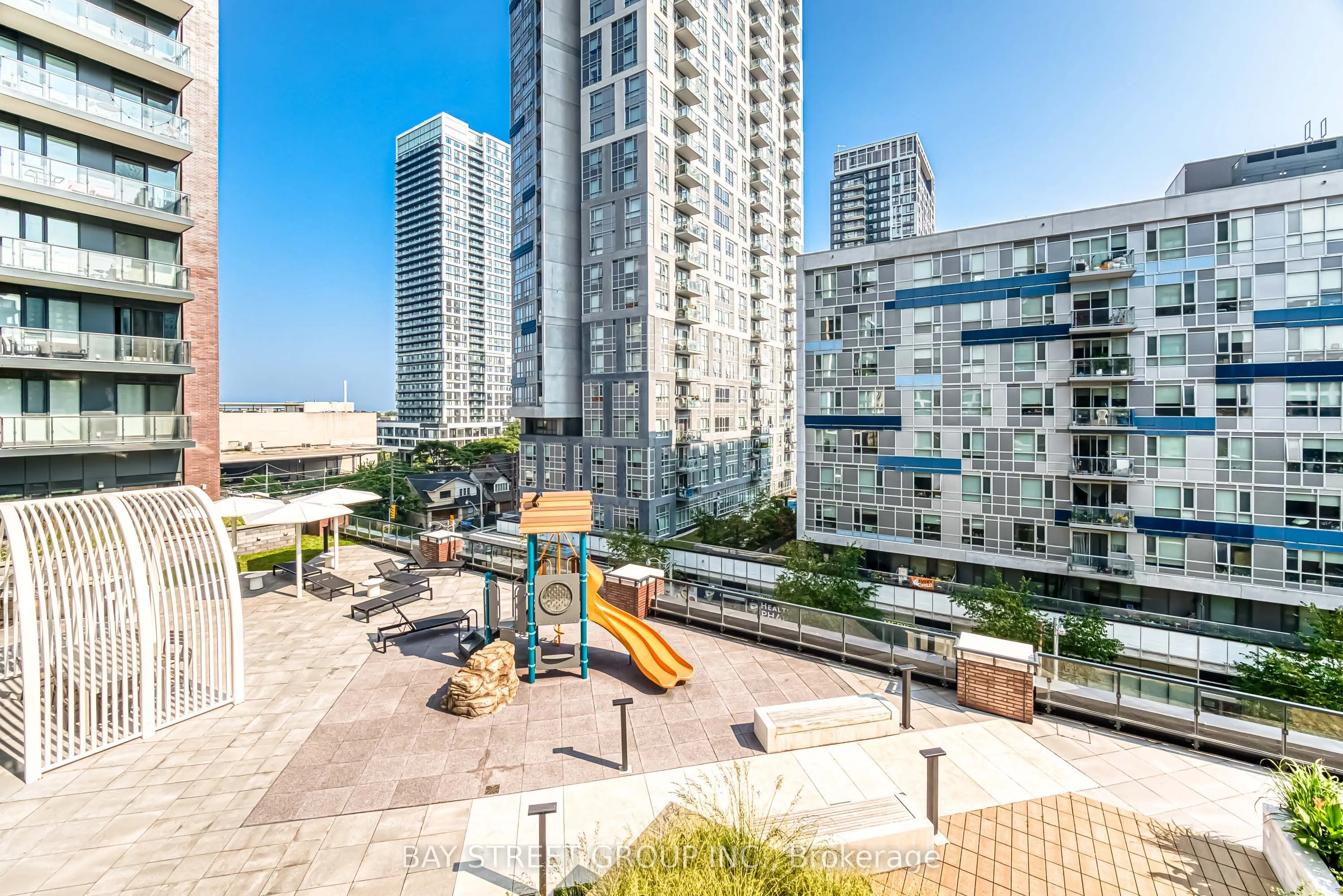 35 Tubman Street, #513