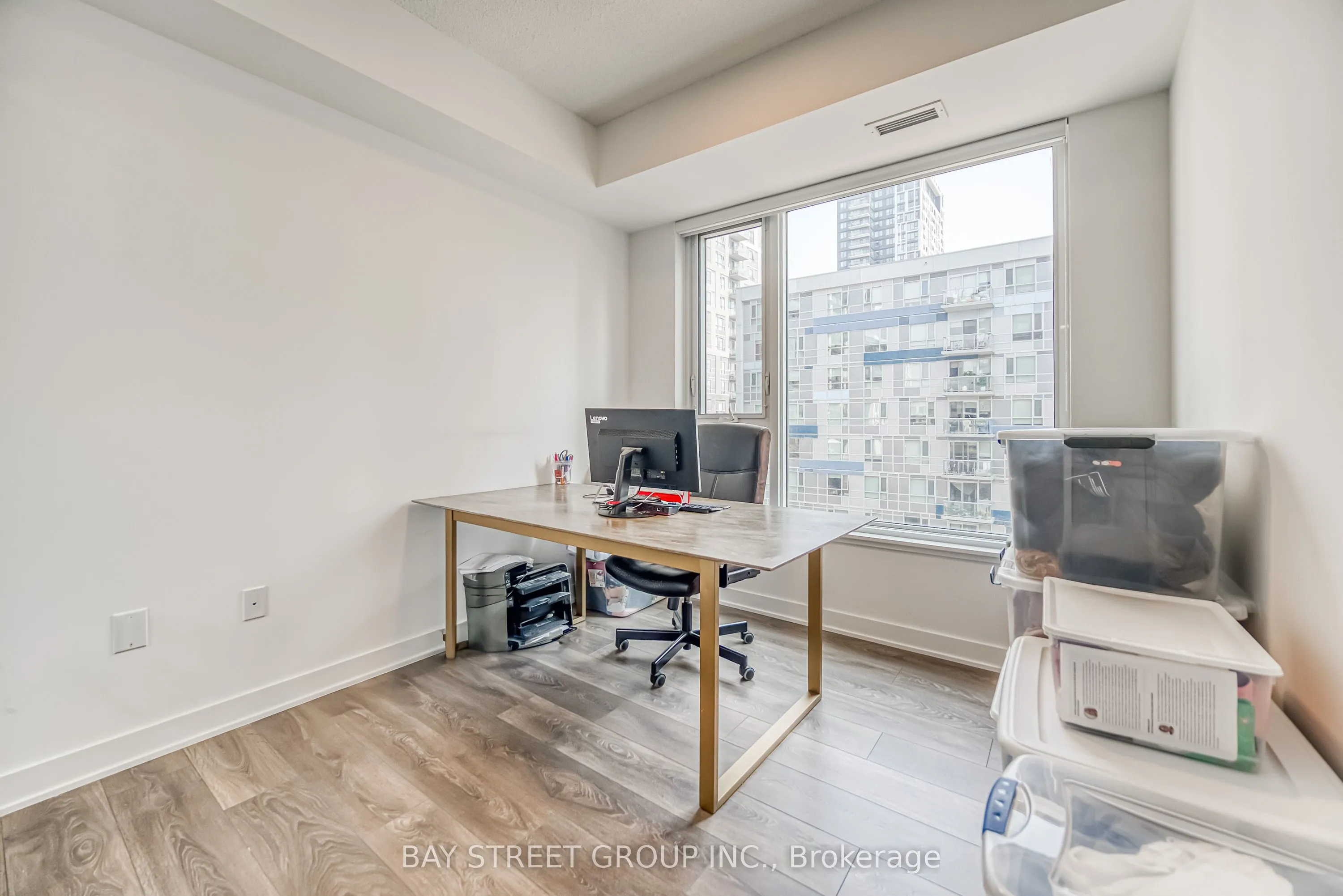 35 Tubman Street, #513