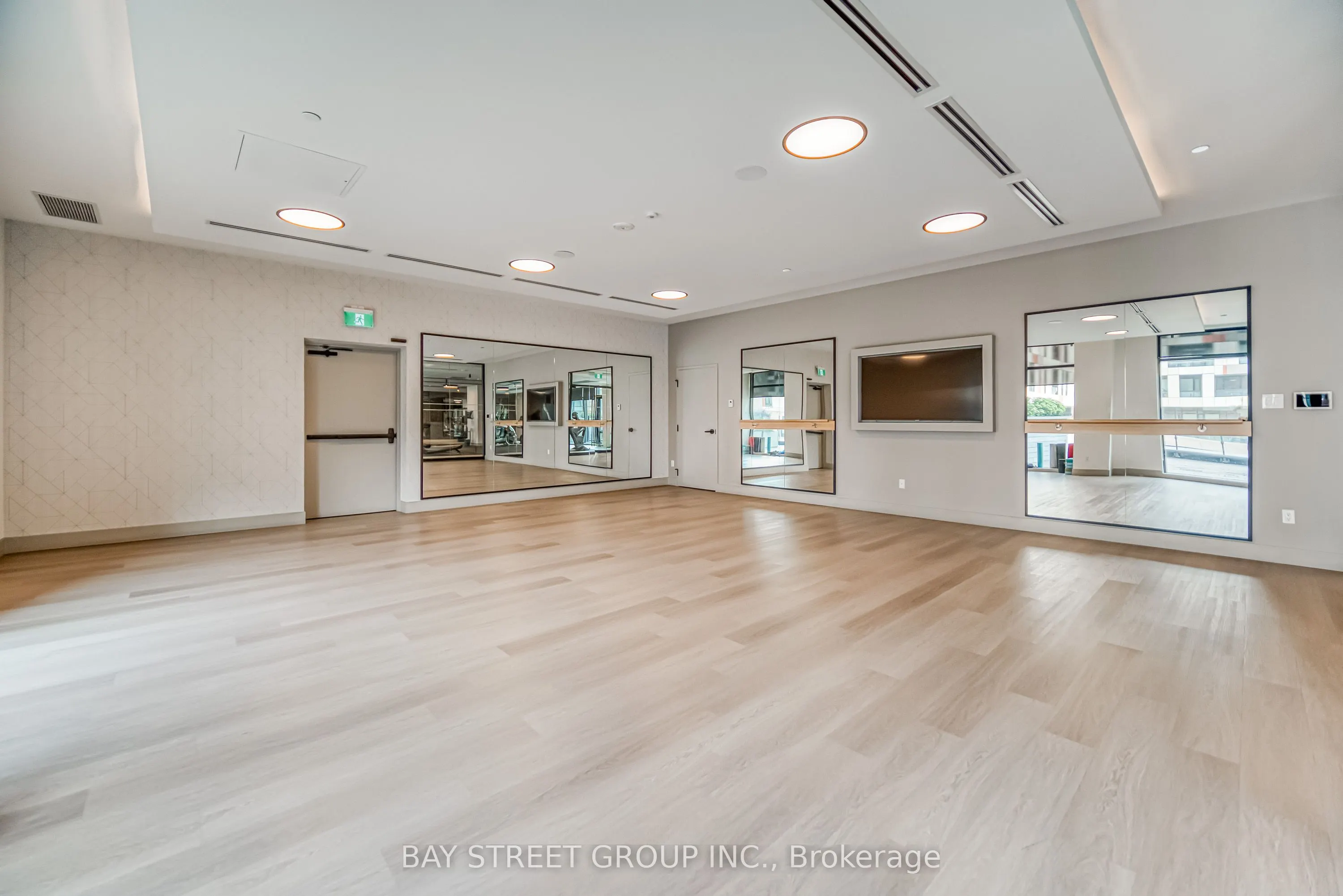 35 Tubman Street, #513