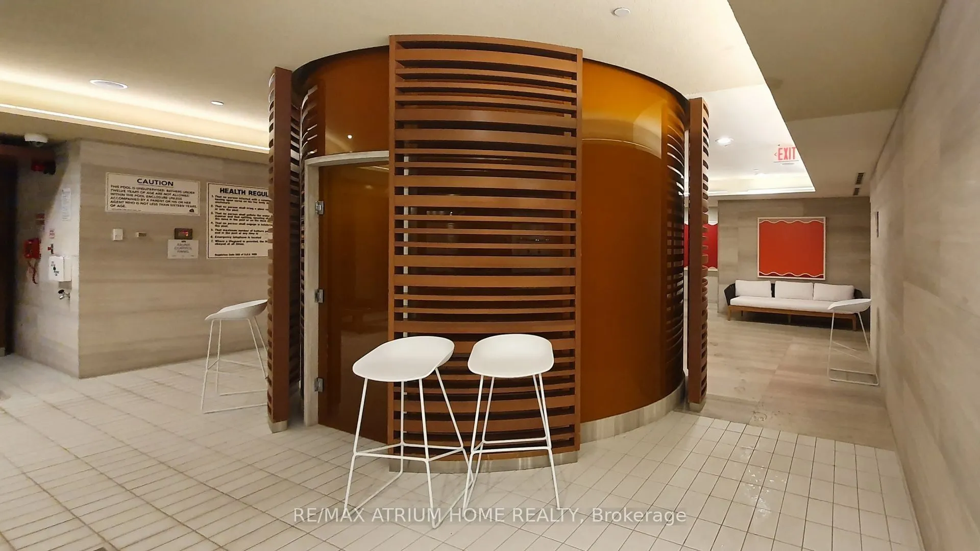 29 Queens Quay E, #1104