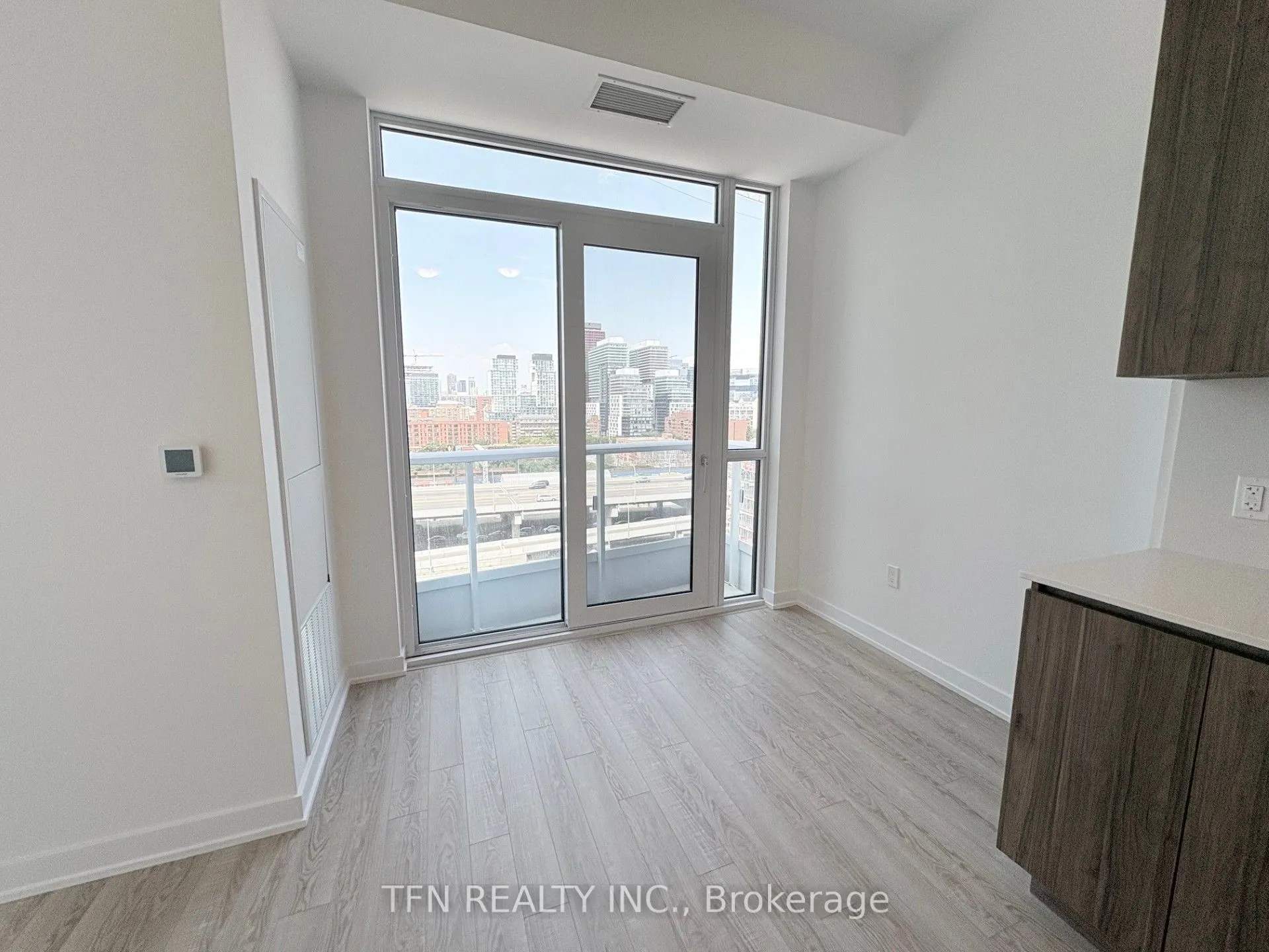 15 Richardson Street, #1104