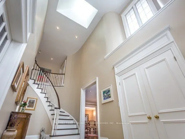 21 Tahoe Court