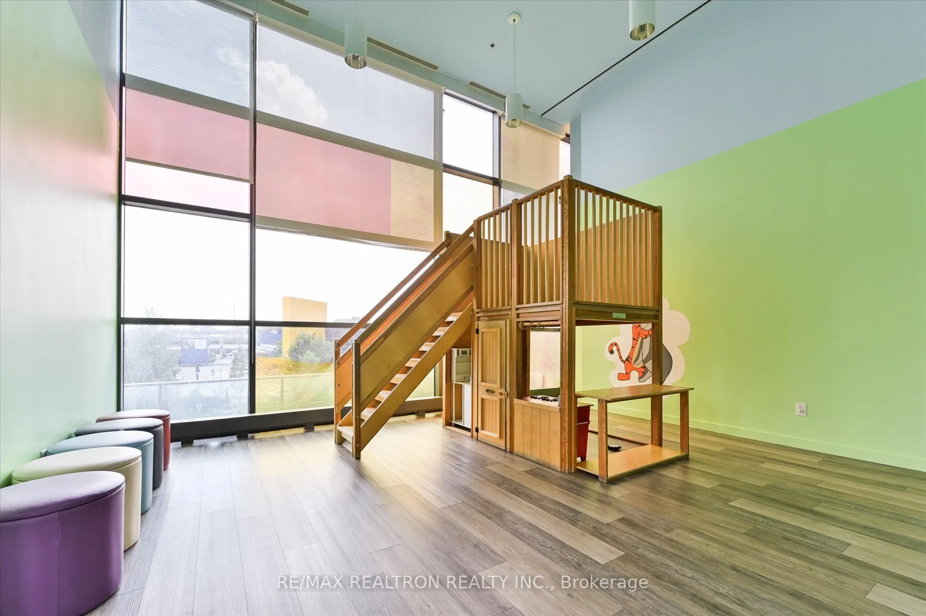 15 Singer Court, #1110