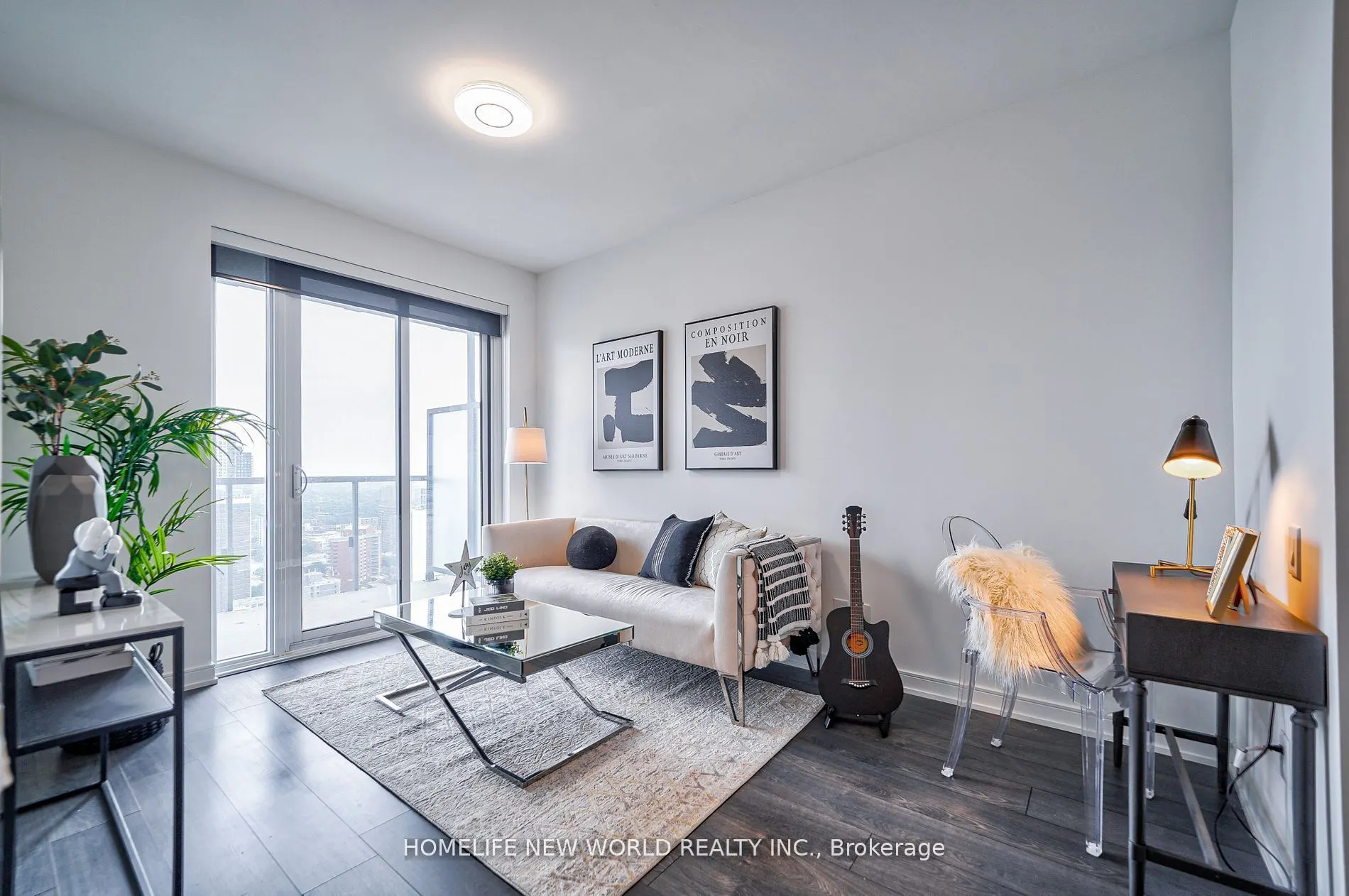 3 Gloucester Street, #3306