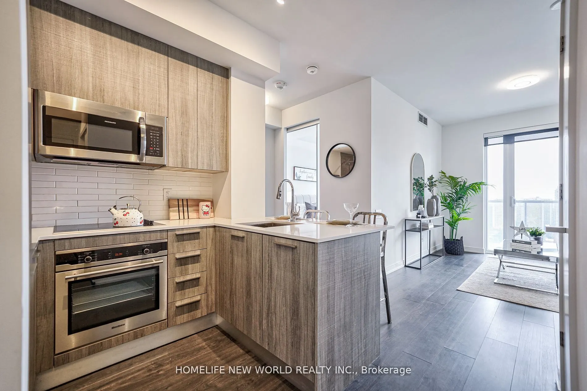 3 Gloucester Street, #3306