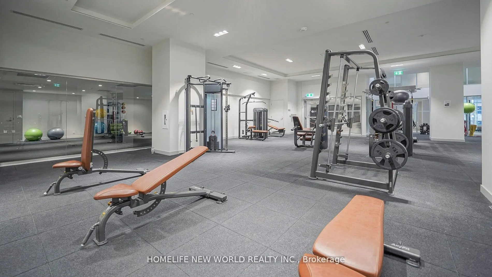 3 Gloucester Street, #3306