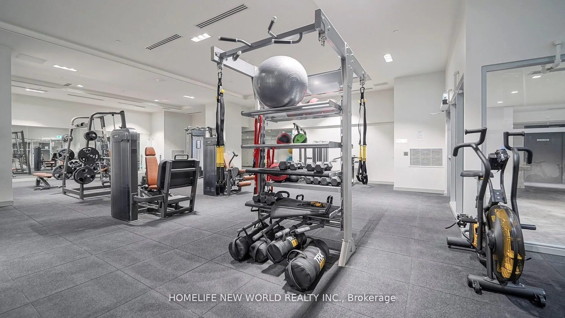 3 Gloucester Street, #3306