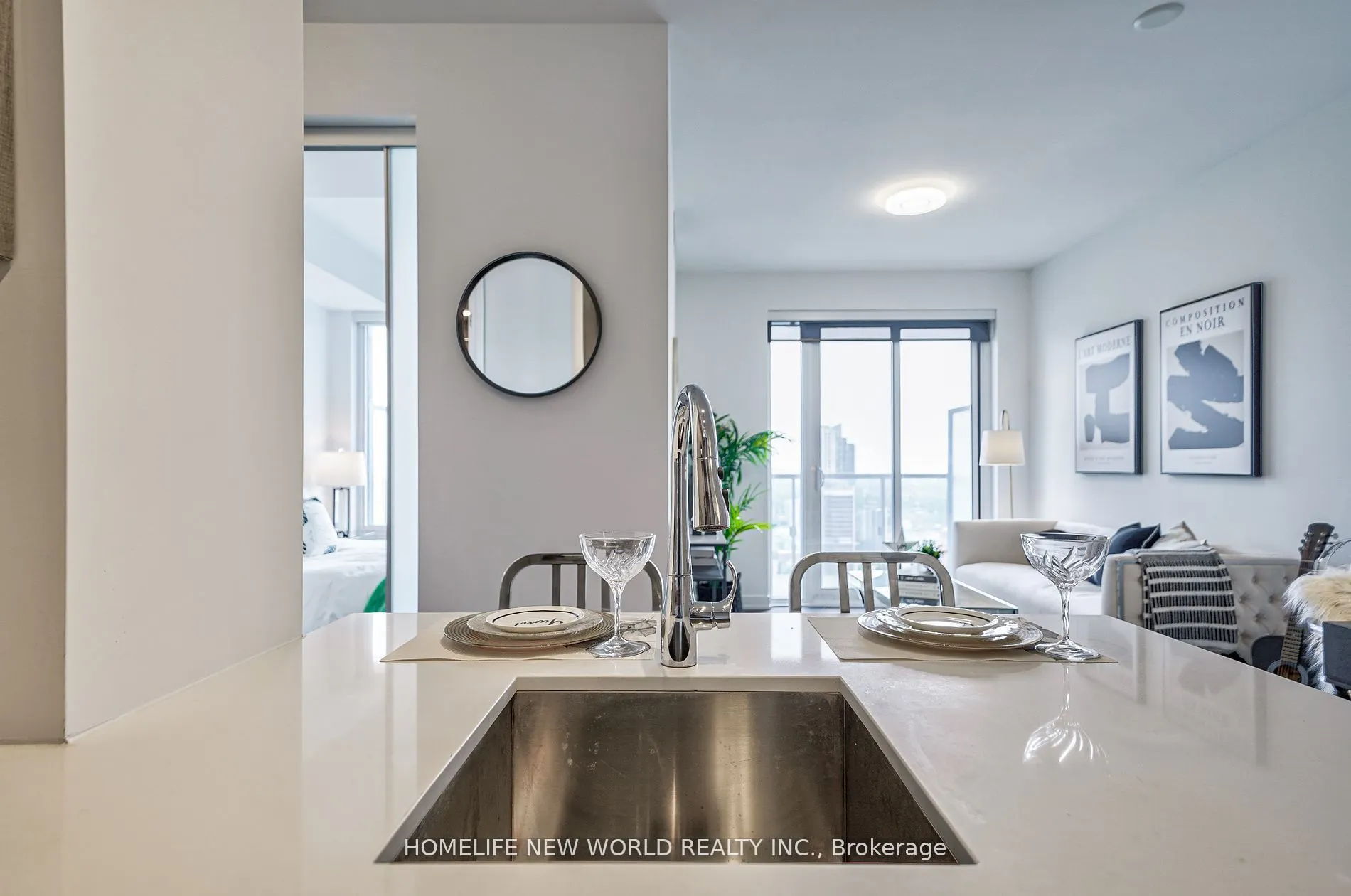 3 Gloucester Street, #3306