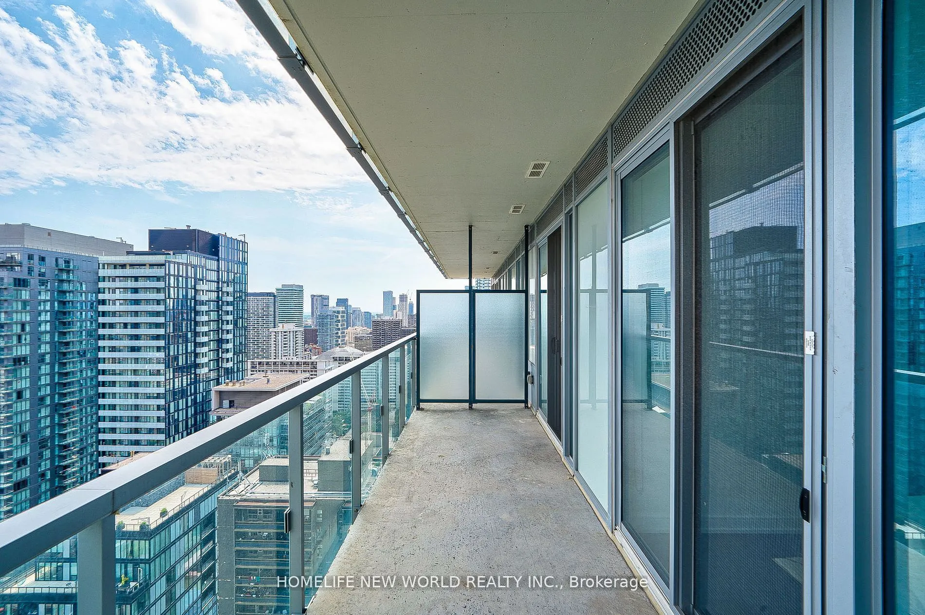 3 Gloucester Street, #3306