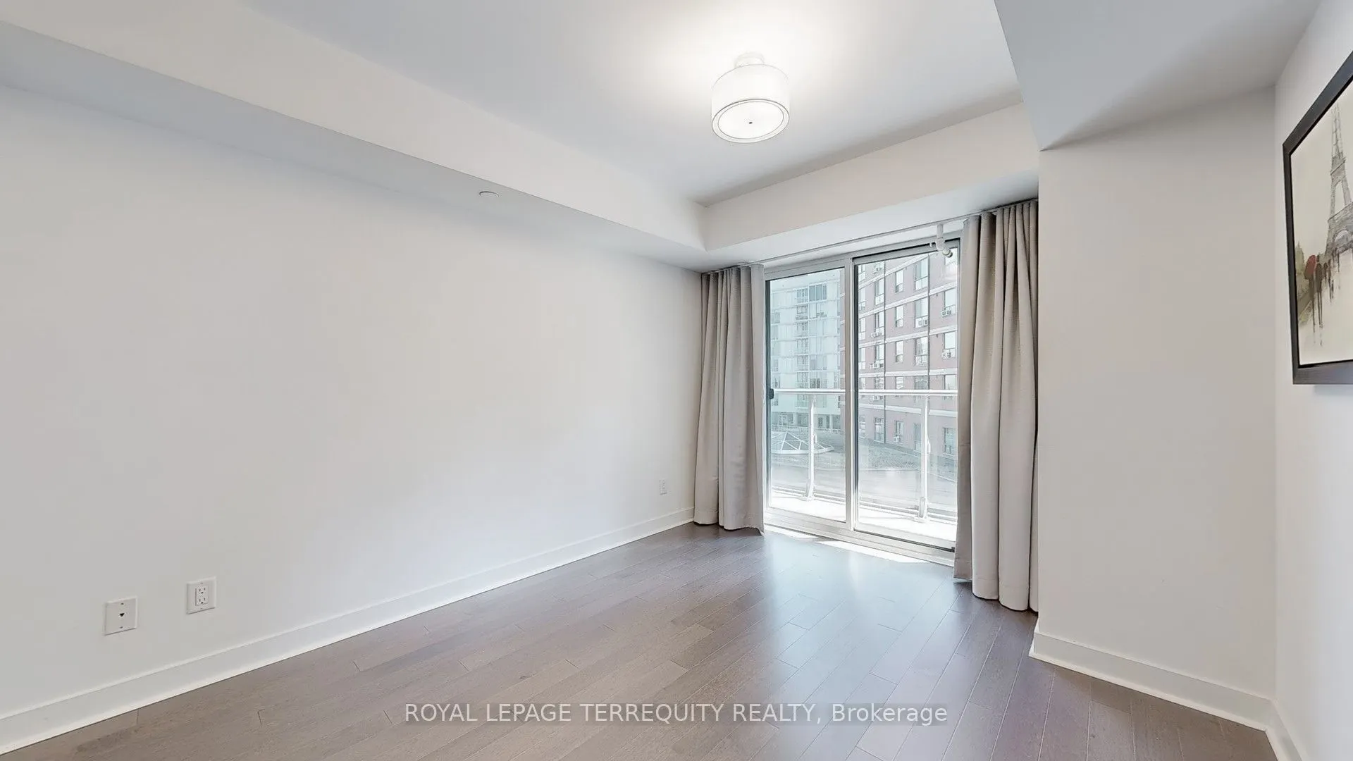 58 Orchard View Boulevard, #705