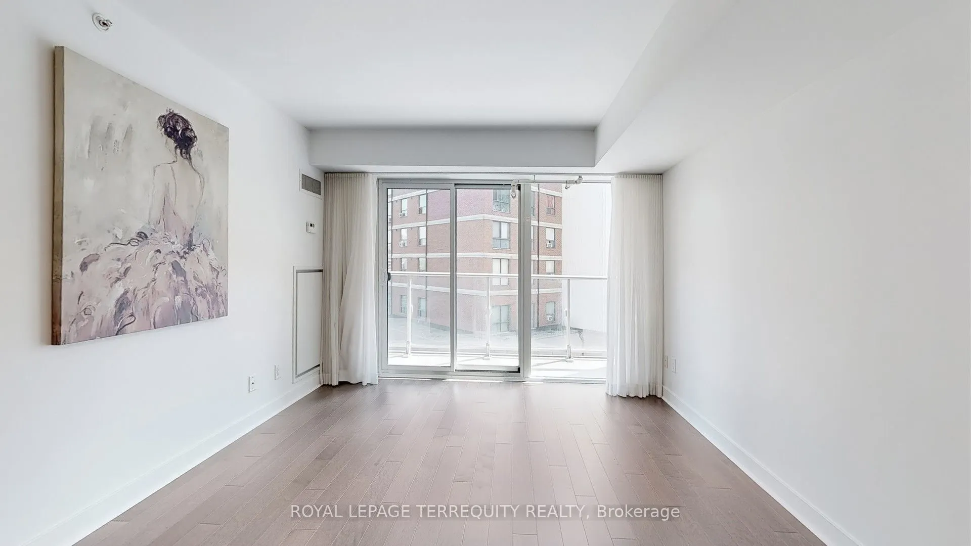 58 Orchard View Boulevard, #705