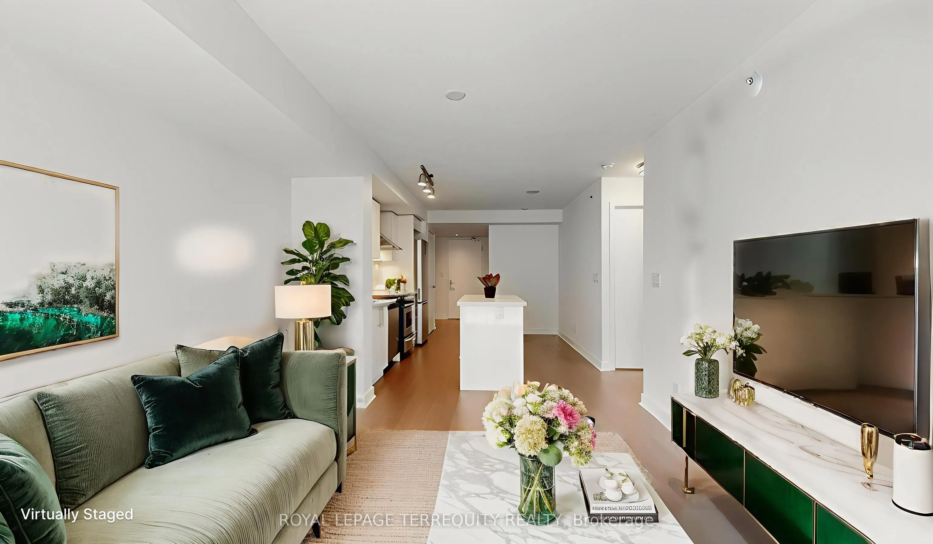 58 Orchard View Boulevard, #705